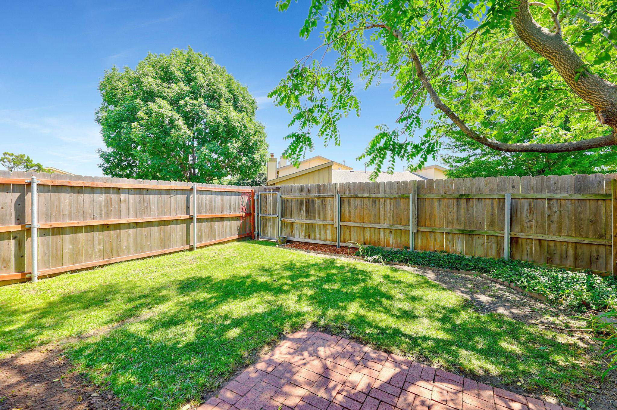 8201 E Harry St, Wichita, Kansas image 21