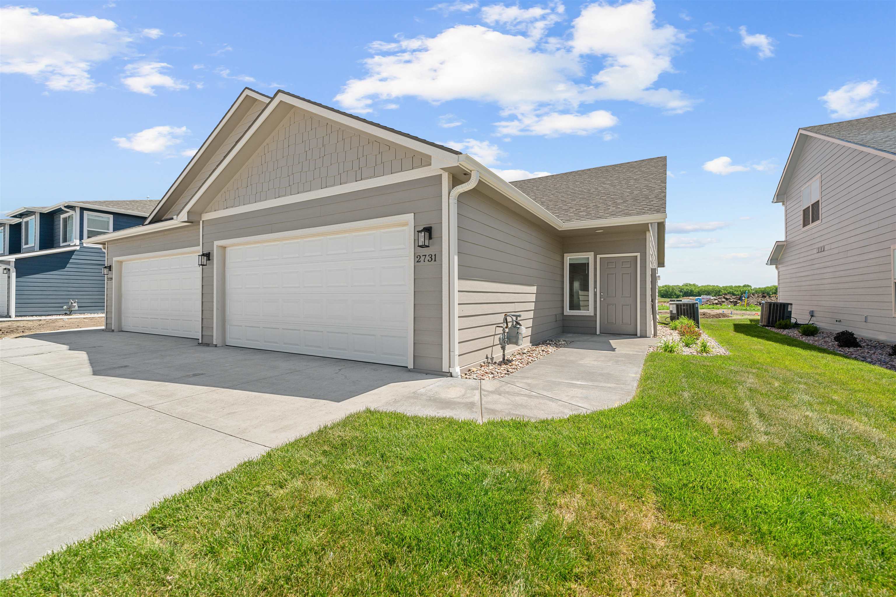 2731 Tim Rogers Ln, Salina, Kansas image 1