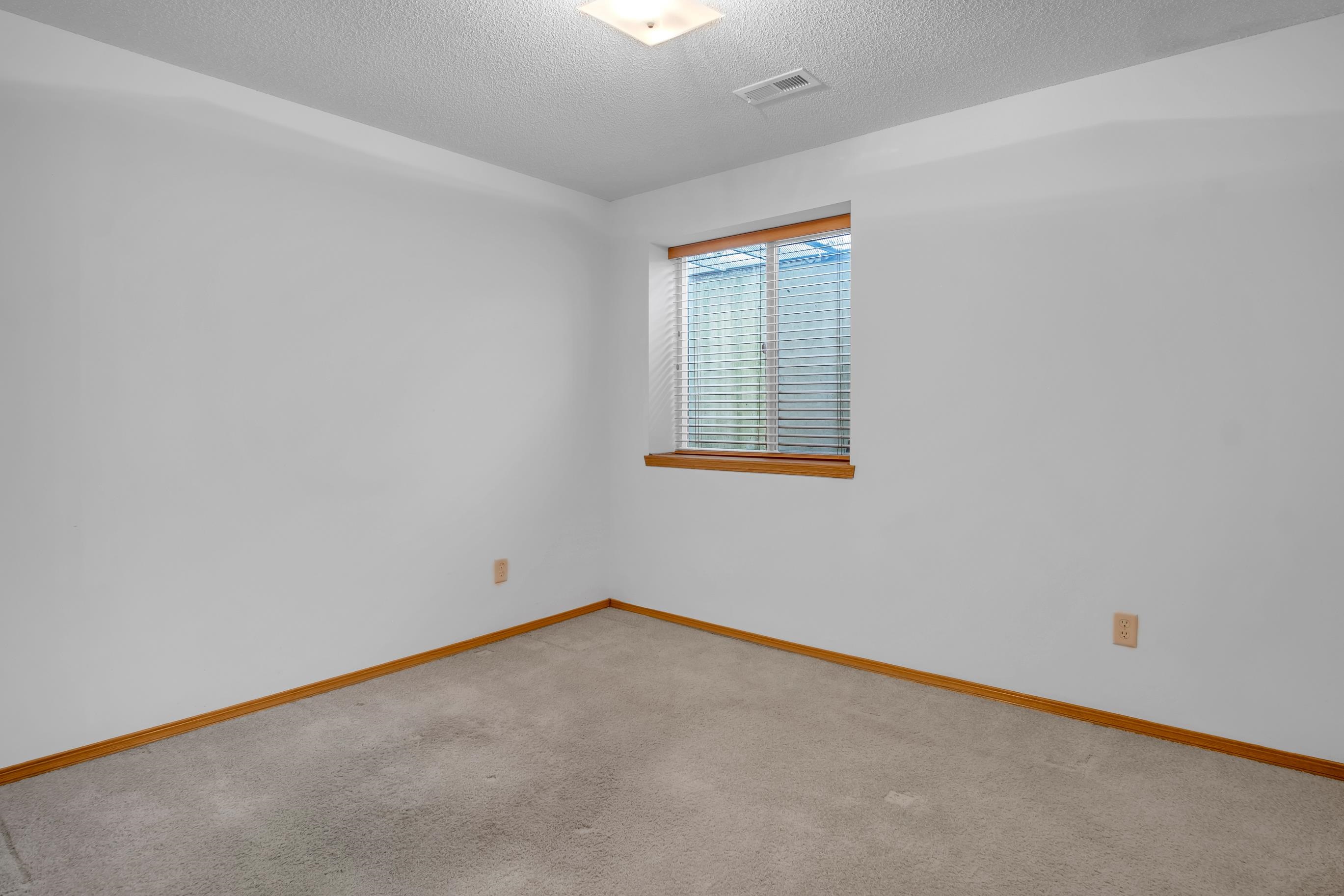224 Victoria Ct, Newton, Kansas image 26