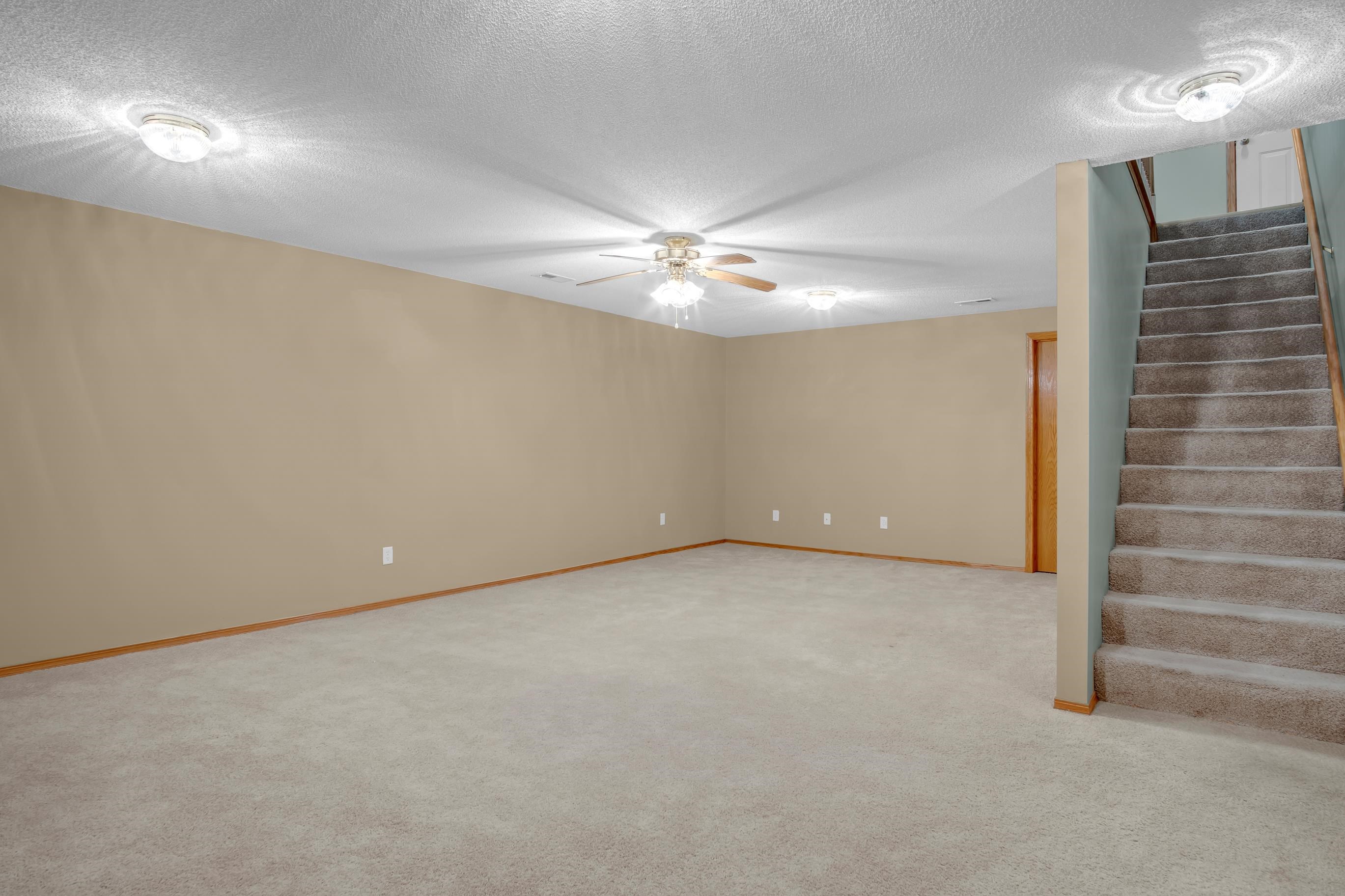 224 Victoria Ct, Newton, Kansas image 22