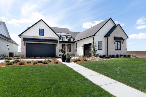 Homes For Sale - 2317 N Sagebrush St<br/> Sedgwick County, Wichita, KS 67230