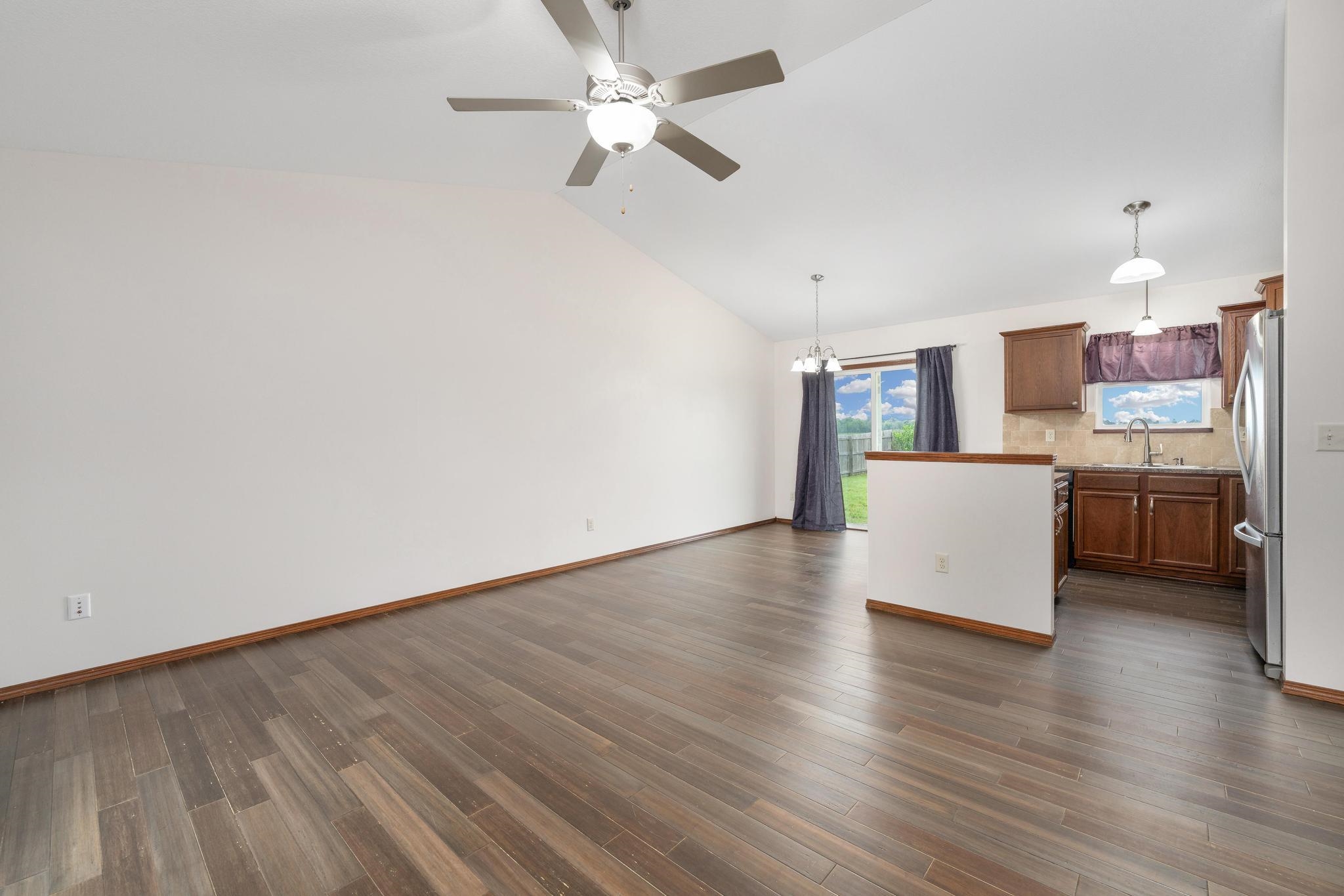 271 Sunrise Cir, Rose Hill, Kansas image 4
