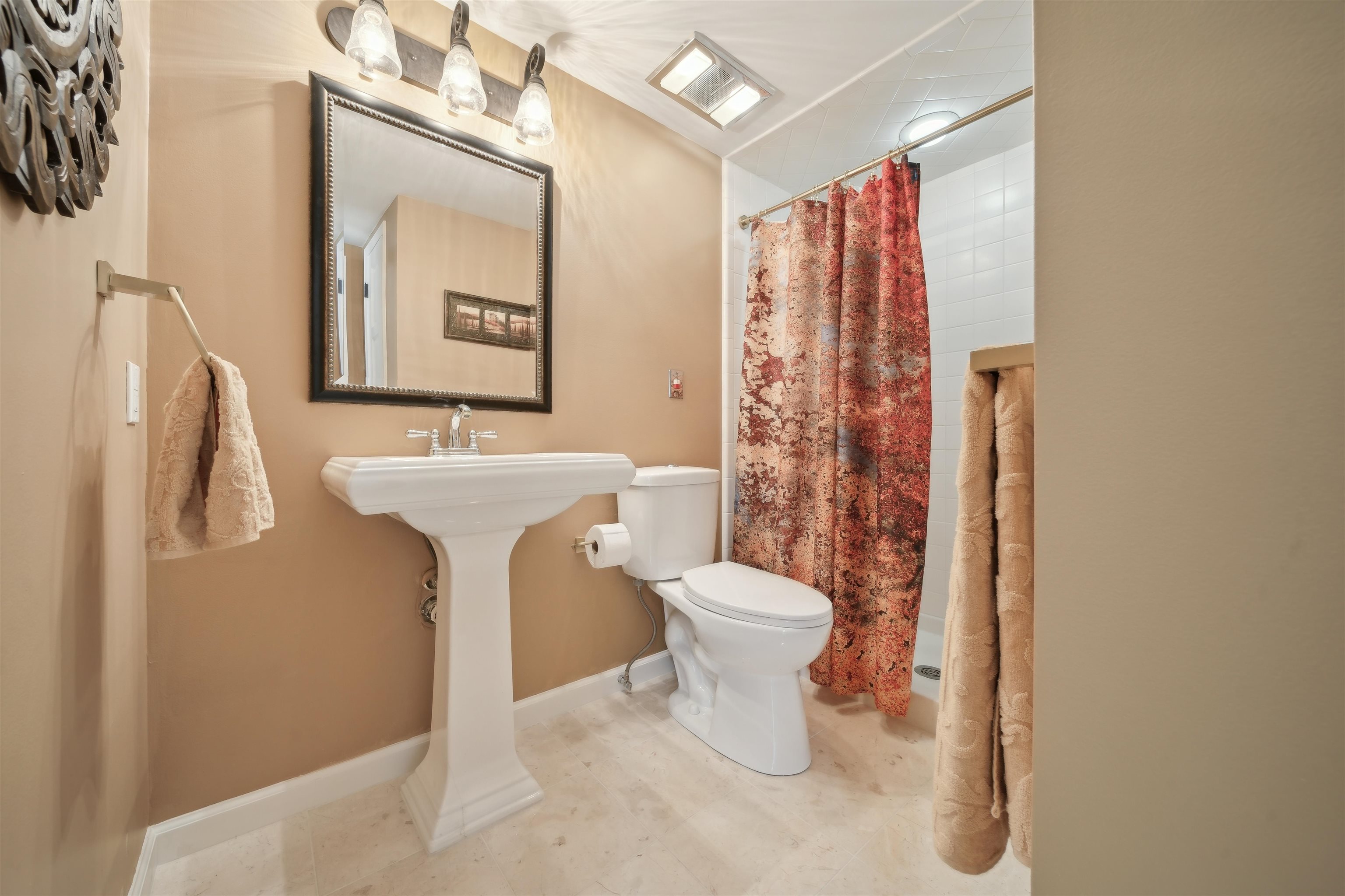 58 E Via Roma St, Wichita, Kansas image 24