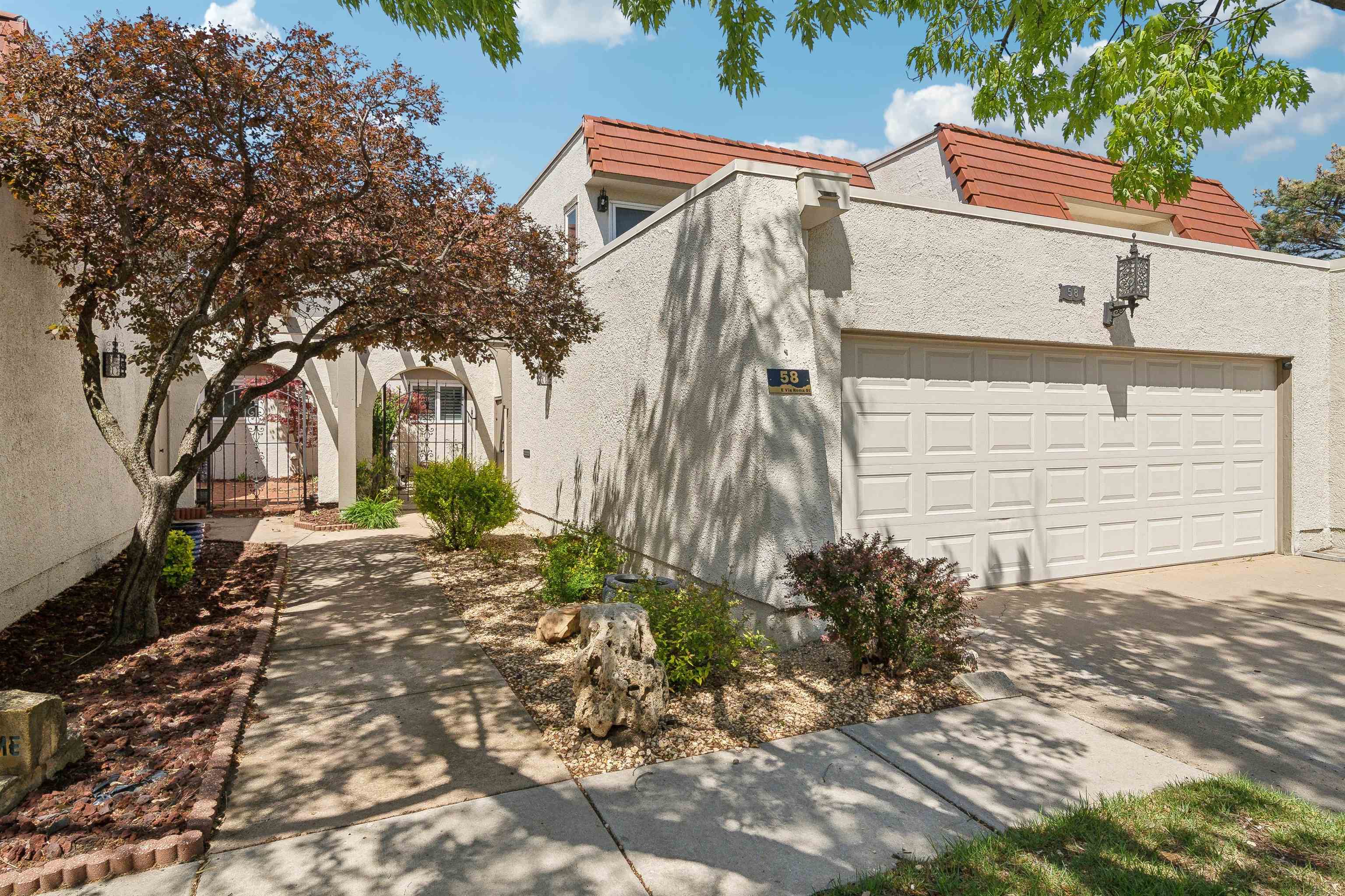 58 E Via Roma St, Wichita, Kansas image 2