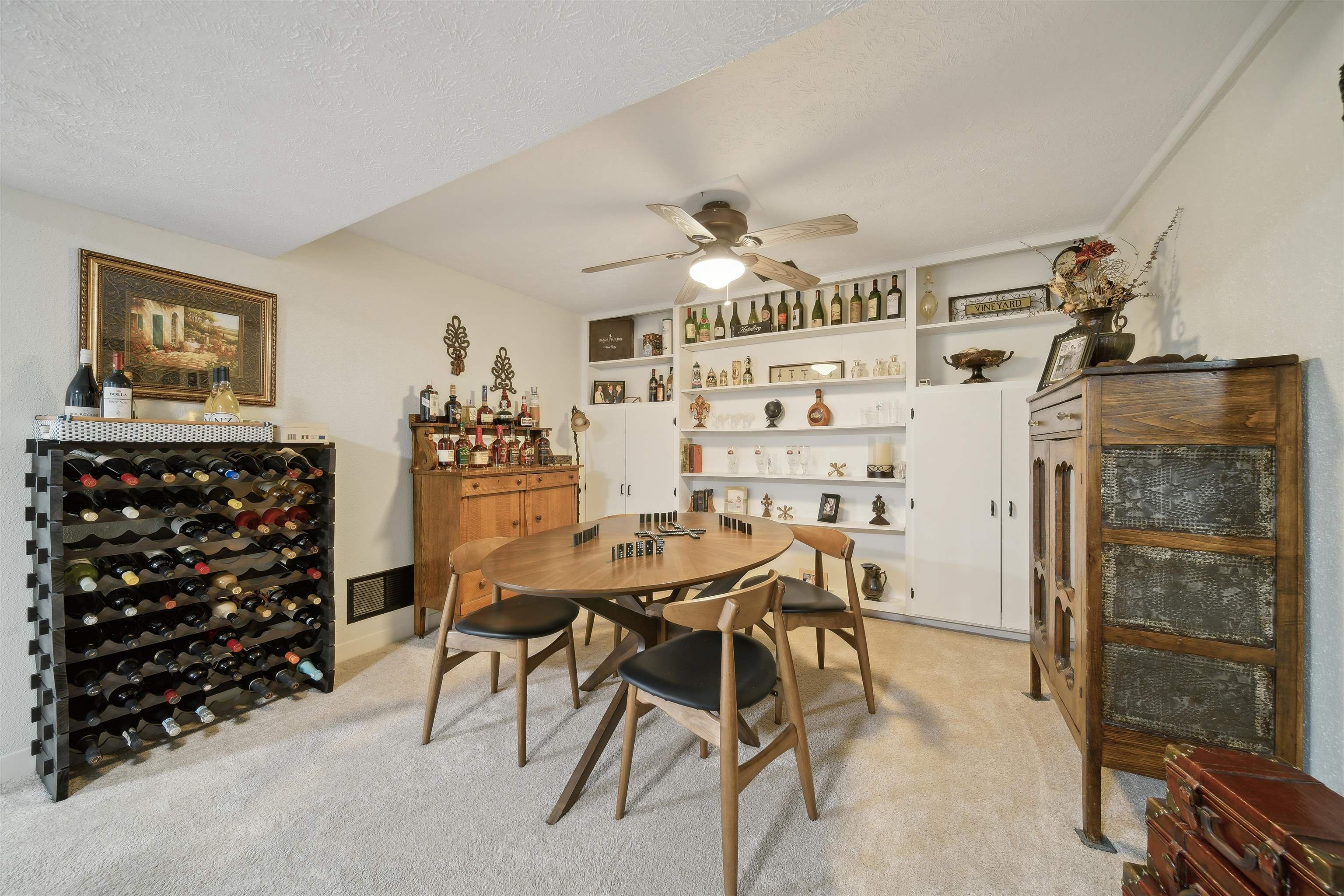 58 E Via Roma St, Wichita, Kansas image 28