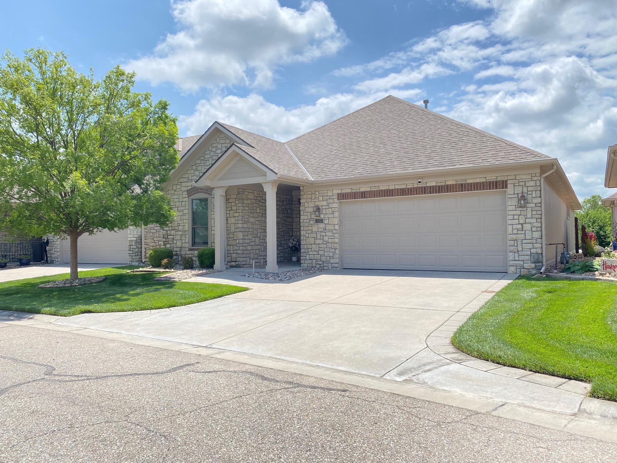 4034 N Goldenrod Ct, Maize, Kansas image 1