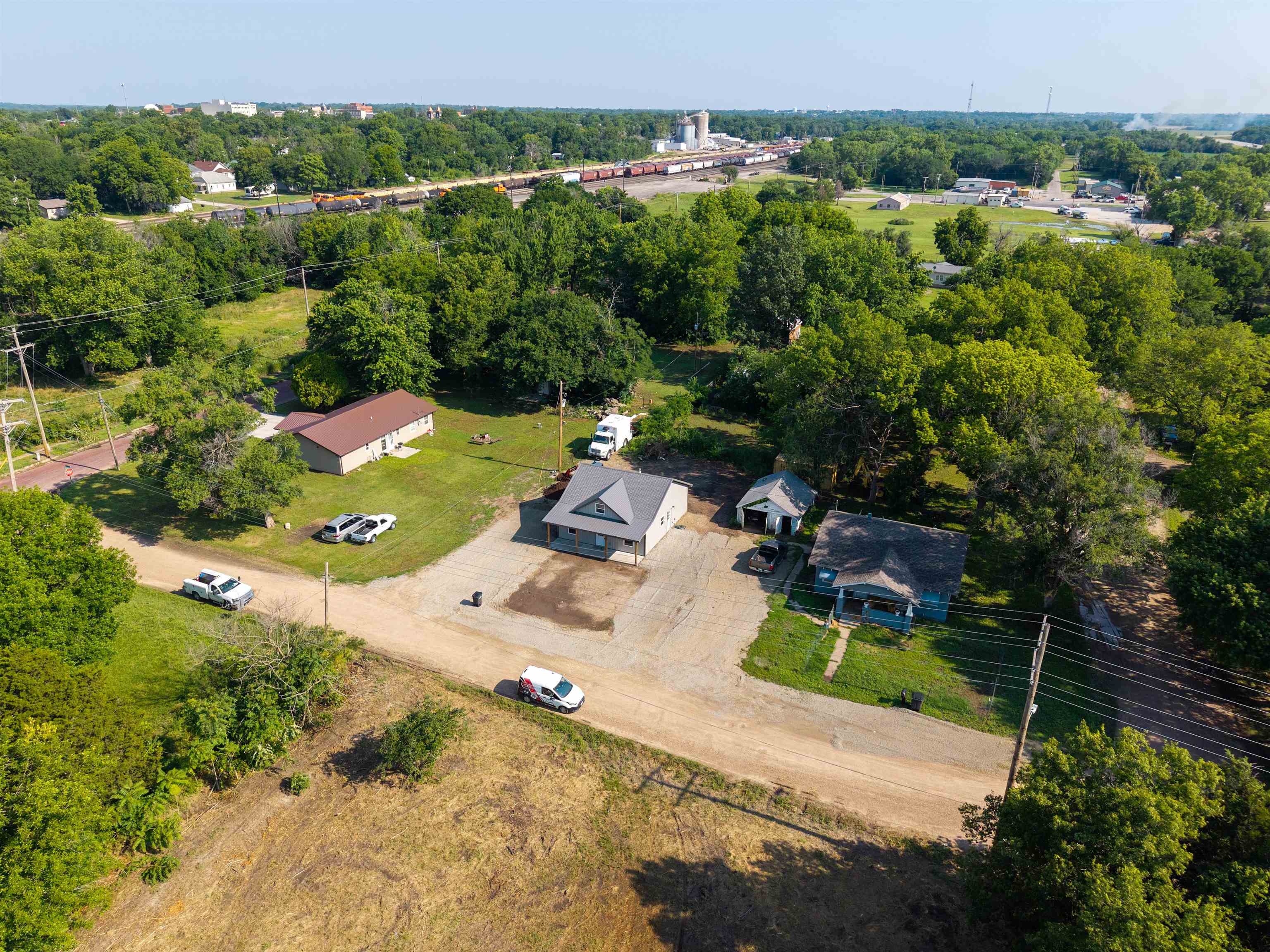718 E Jackson Ave, Arkansas City, Kansas image 4