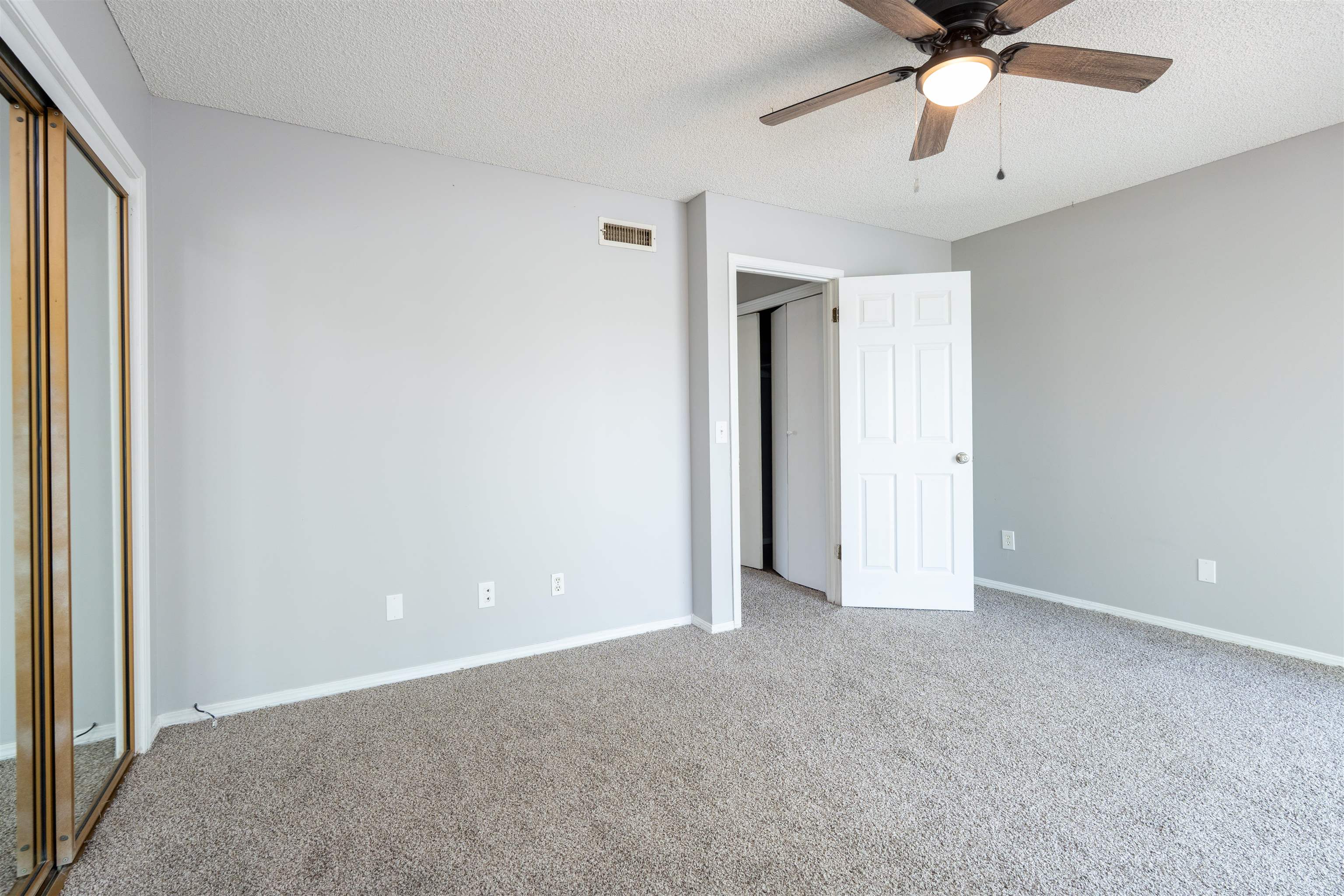 5544 S Gold St, Unit 200 St, Wichita, Kansas image 22