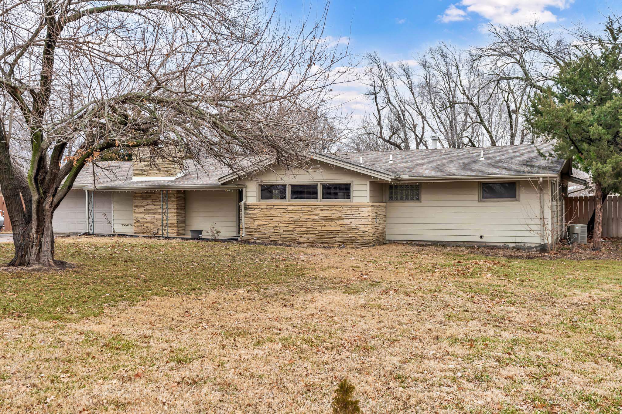 342 S Winterset Ln, Wichita, Kansas image 6