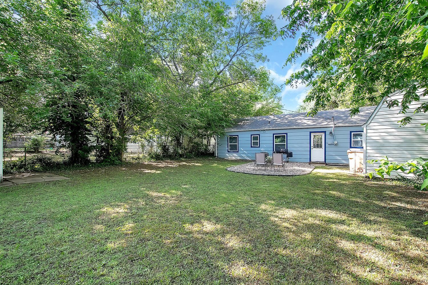 1212 E Evanston St, Park City, Kansas image 24