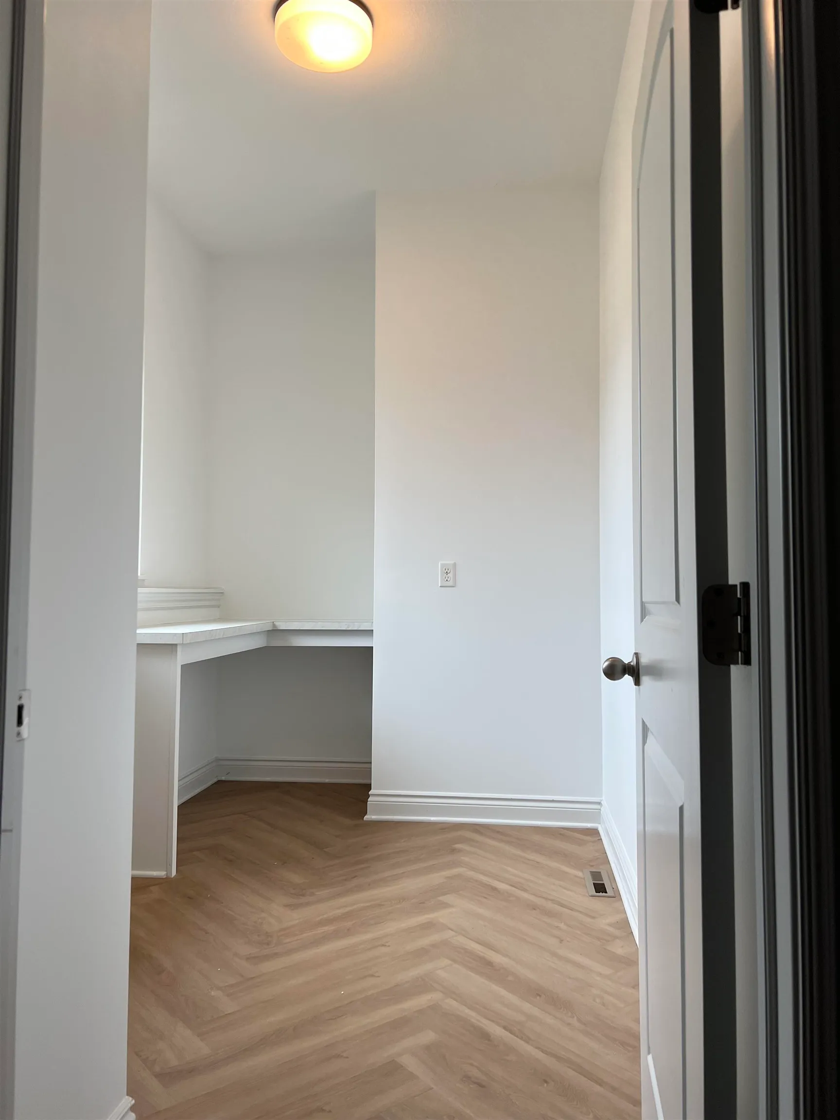 Rose Hill, Kansas 67133, United States, 5 Bedrooms Bedrooms, ,4 BathroomsBathrooms,Residential,Active,37113