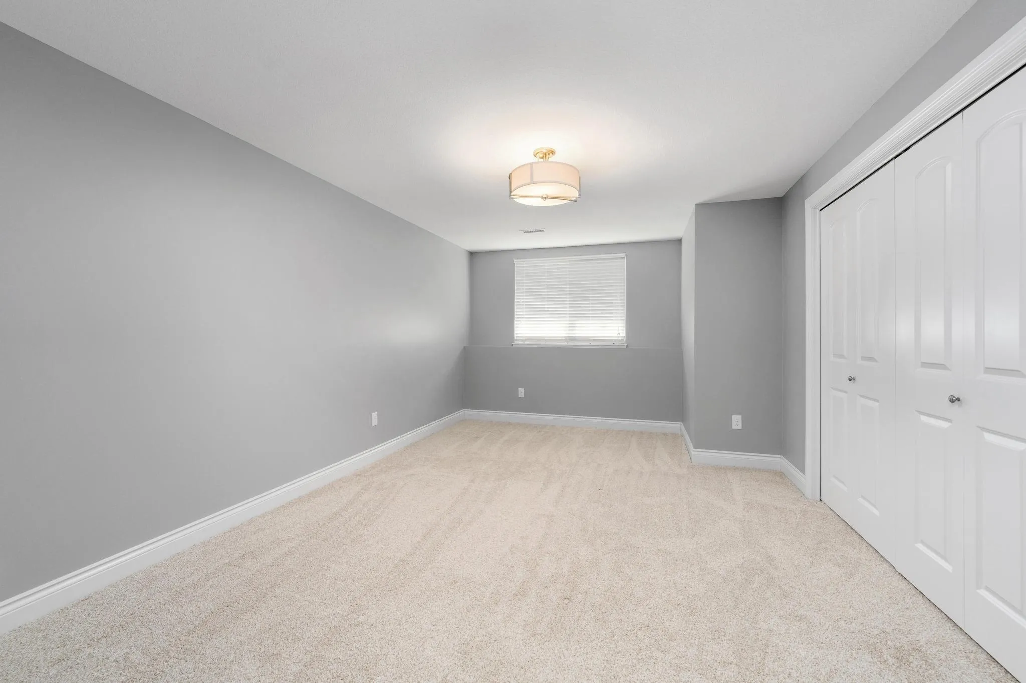 Rose Hill, Kansas 67133, United States, 5 Bedrooms Bedrooms, ,4 BathroomsBathrooms,Residential,Active,37113