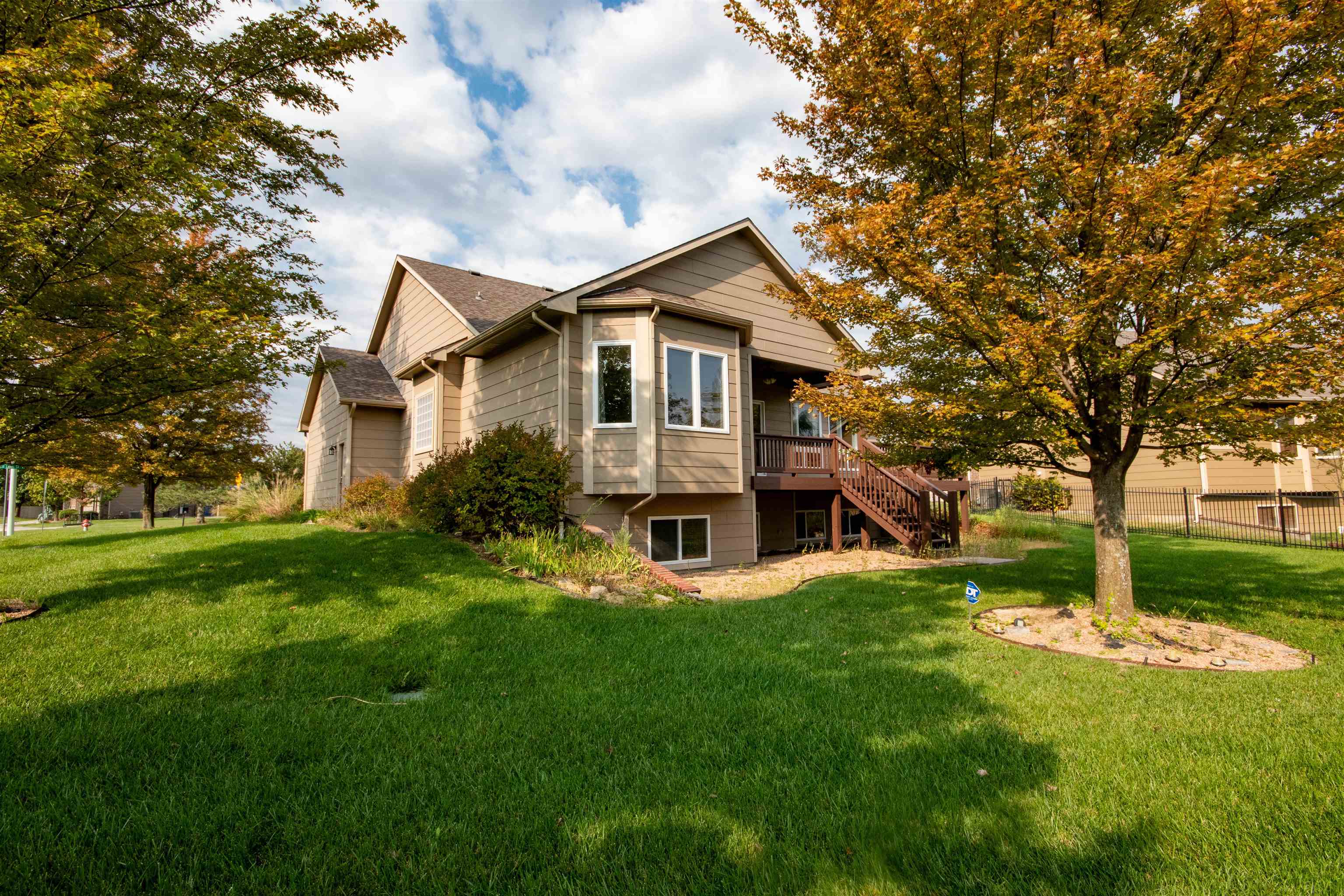 820 N Crescent Lakes Ct, Andover, Kansas image 33