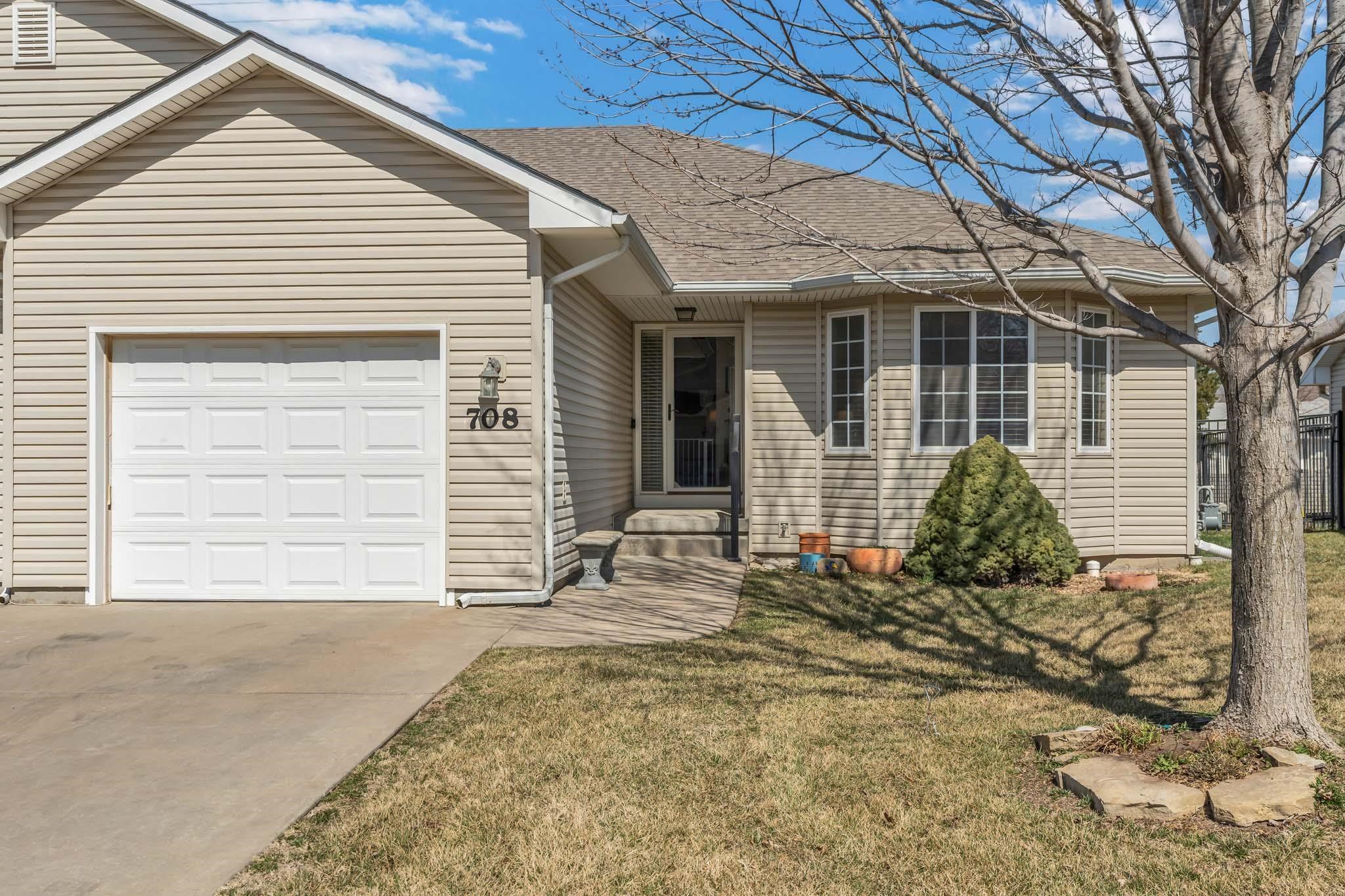 708 Autumn Ridge Ct, Andover, Kansas image 4