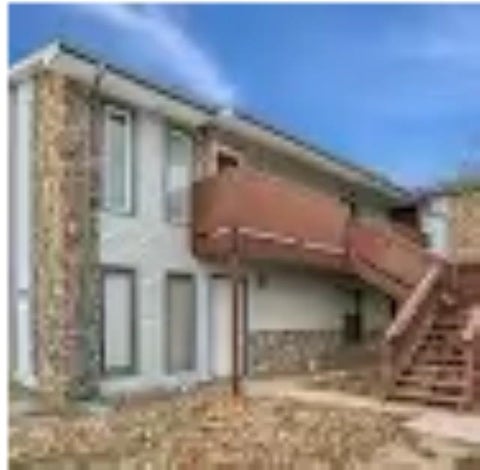 Homes For Sale - 1449 N Smith Ct #3 Ct<br/> Wichita, KS 67212