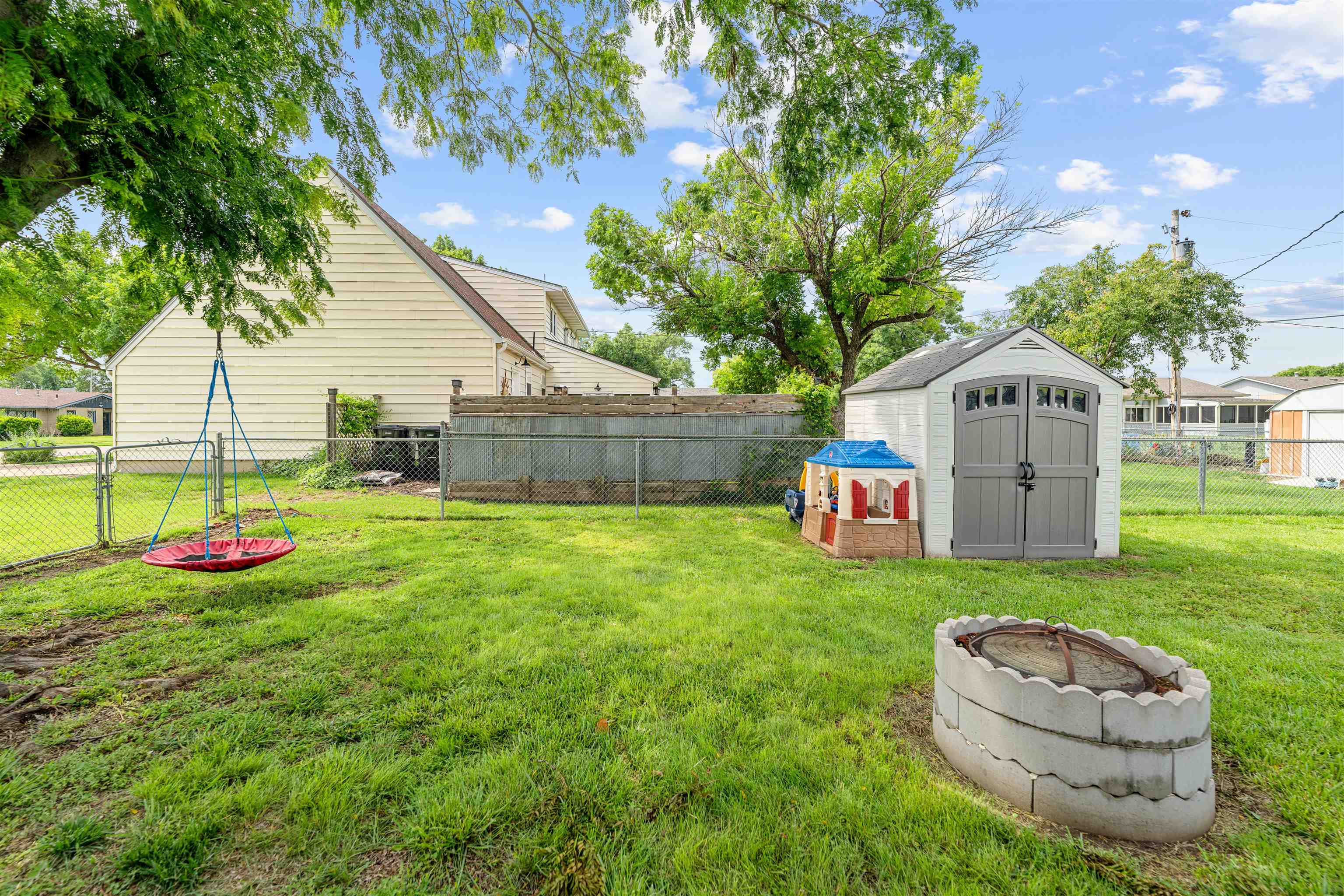 2842 Bret Ave, Salina, Kansas image 24