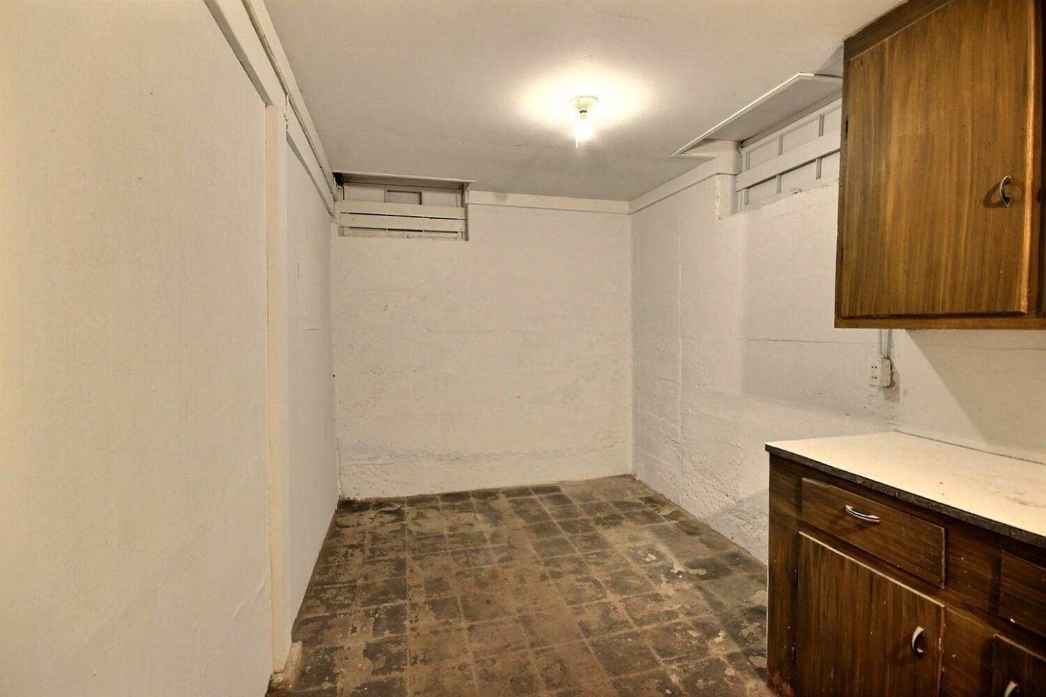 2108 S Washington Ave, Wichita, Kansas image 13