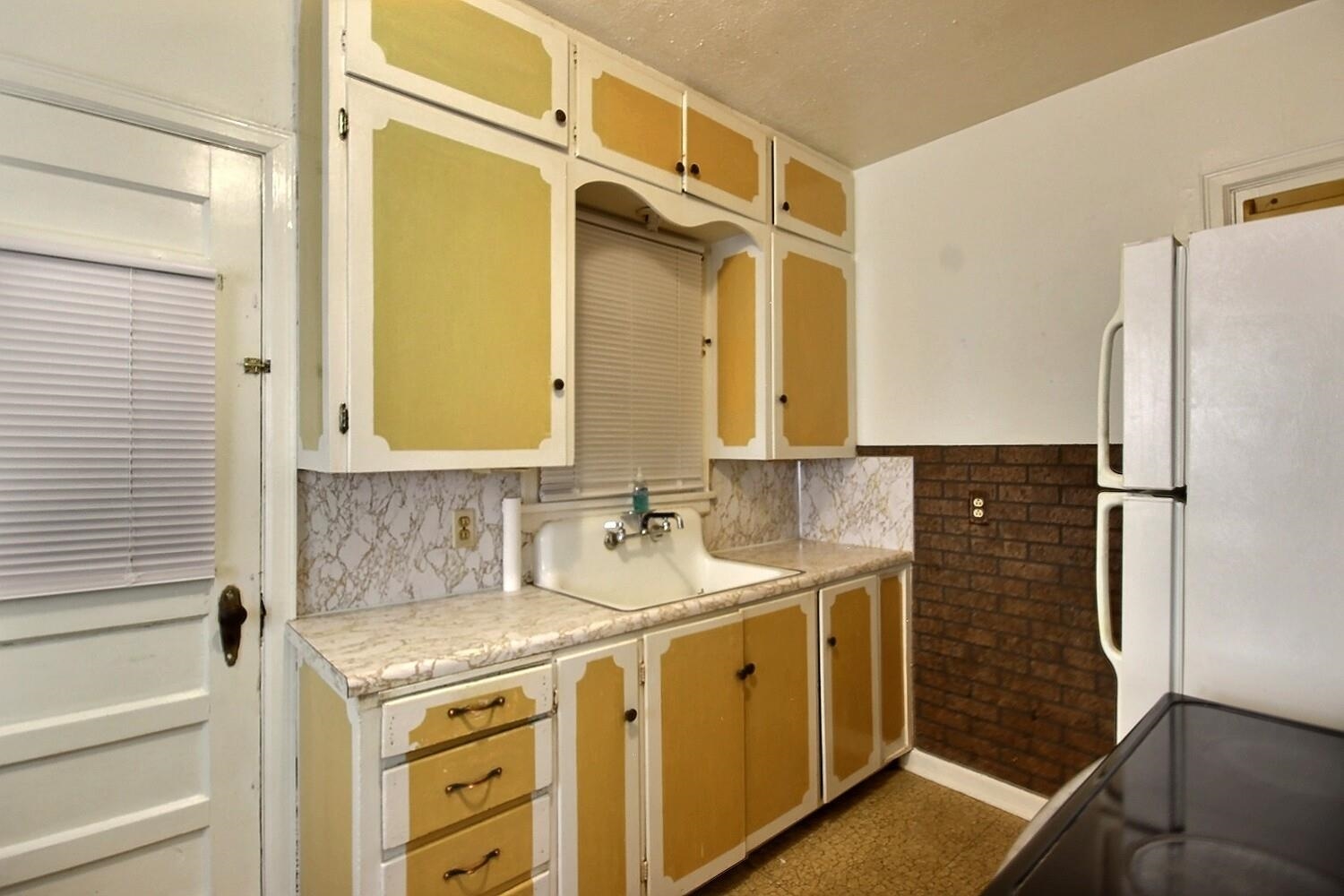 2108 S Washington Ave, Wichita, Kansas image 3