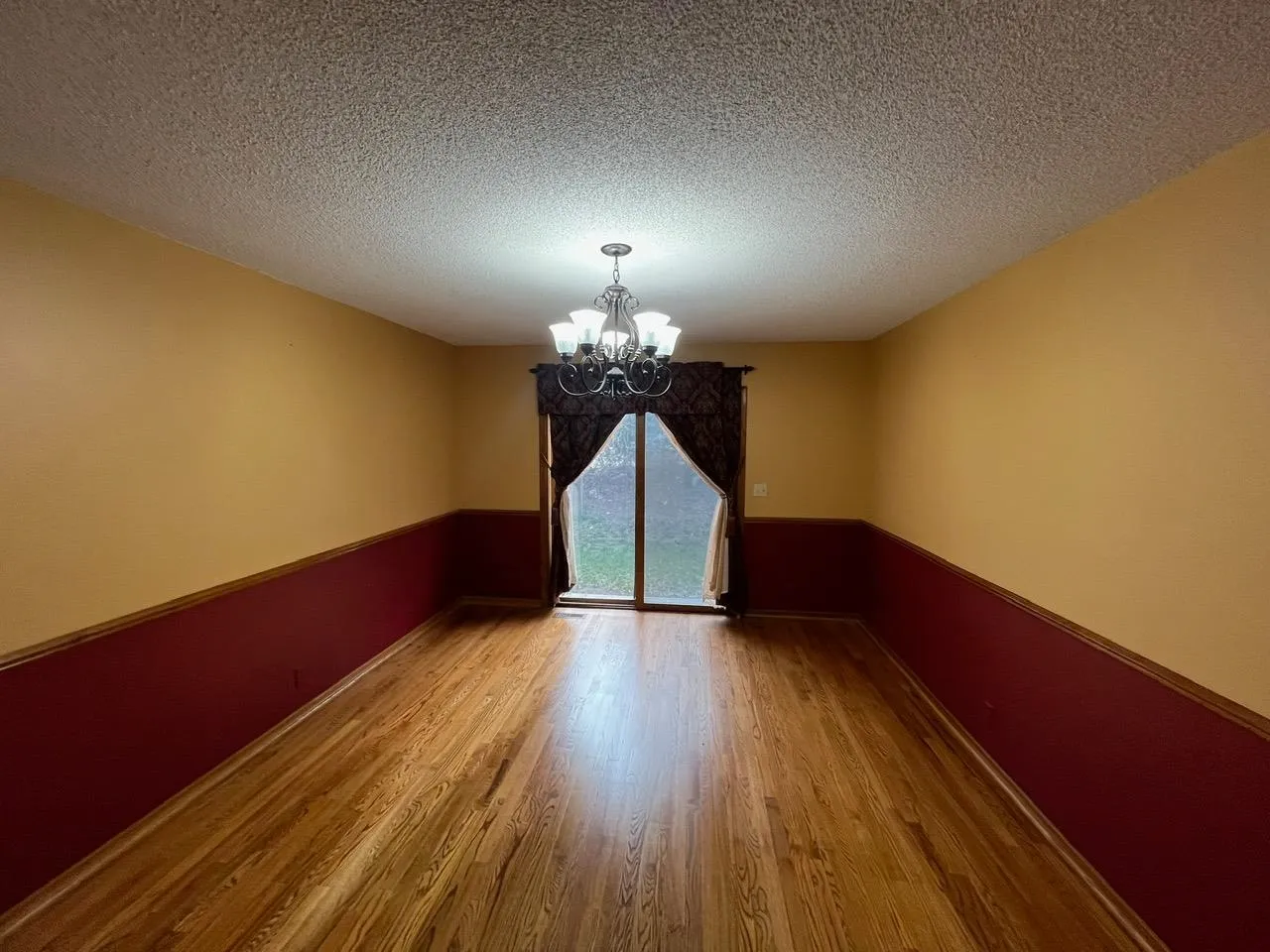 Wichita, Kansas 67206, United States, 4 Bedrooms Bedrooms, ,3 BathroomsBathrooms,Residential,Active,130817