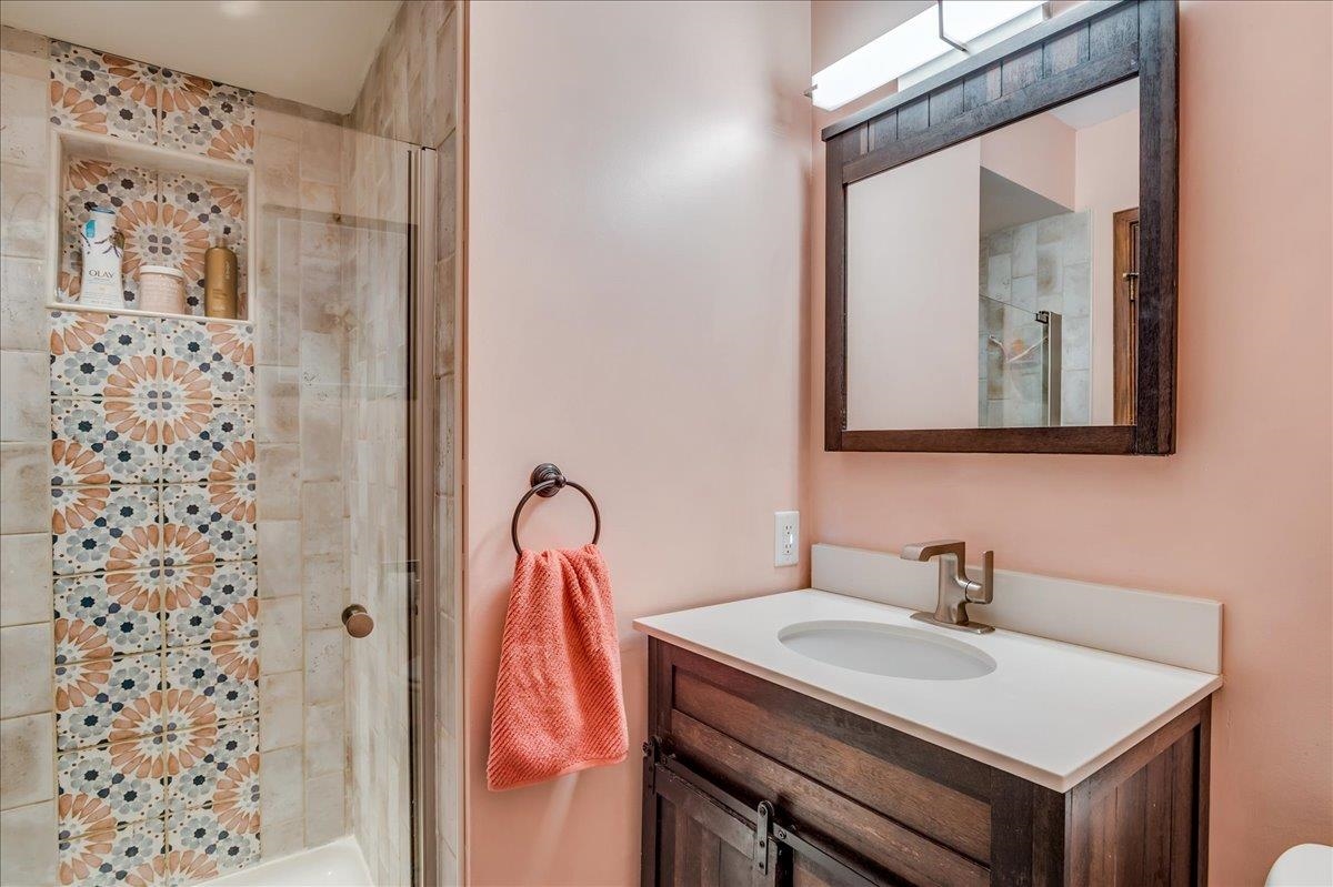2210 Dover Dr, Hutchinson, Kansas image 26