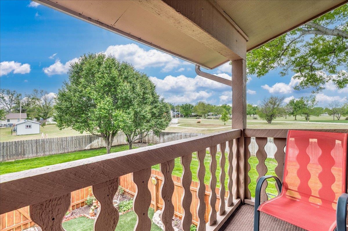 2210 Dover Dr, Hutchinson, Kansas image 29