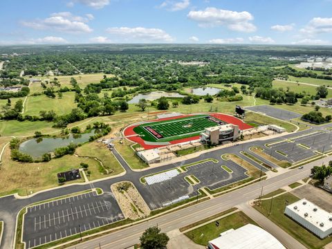 Tiny photo for 222 N Millheisler Rd, El Dorado, KS 67042 (MLS # 669272)