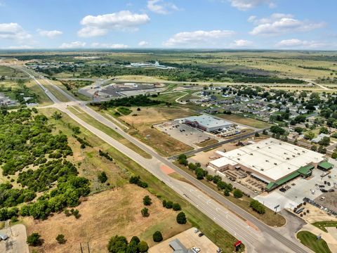 Tiny photo for 222 N Millheisler Rd, El Dorado, KS 67042 (MLS # 669272)