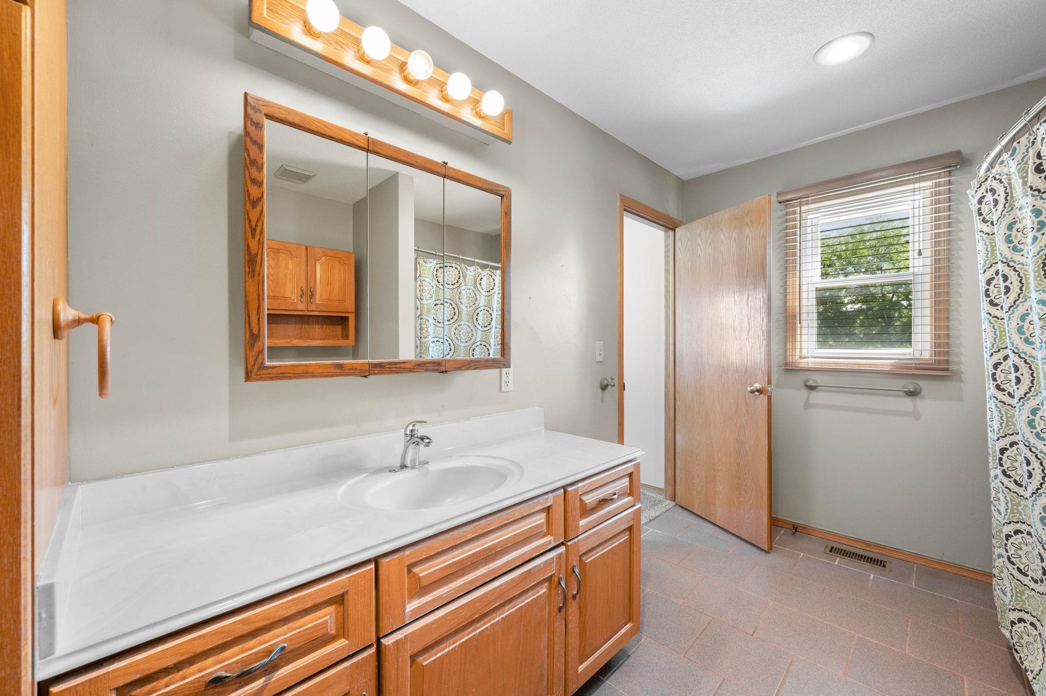 2908 E 13th St, Andover, Kansas image 17