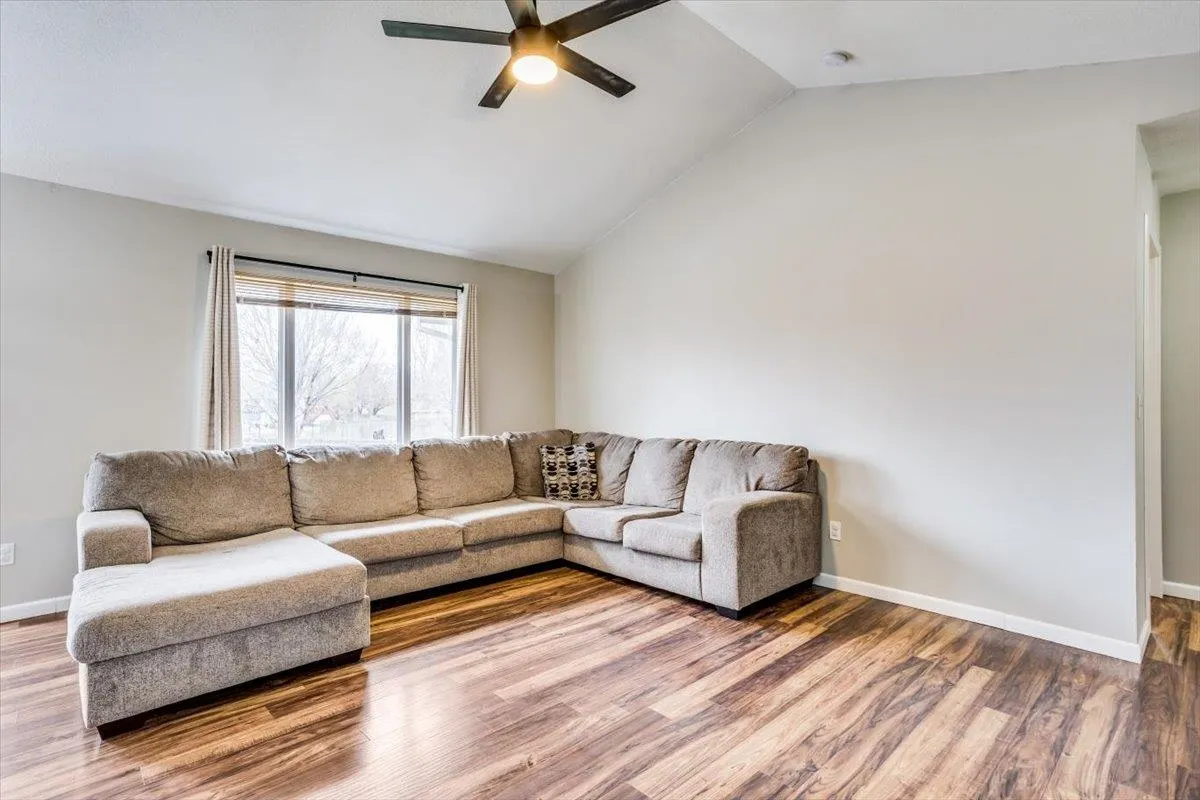 Wichita, Kansas 67205, United States, 4 Bedrooms Bedrooms, ,3 BathroomsBathrooms,Residential,Active,92325