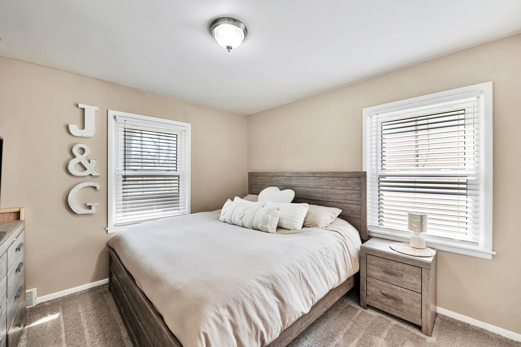 Derby, Kansas 67037, United States, 3 Bedrooms Bedrooms, ,1 BathroomBathrooms,Residential,Pending,62108