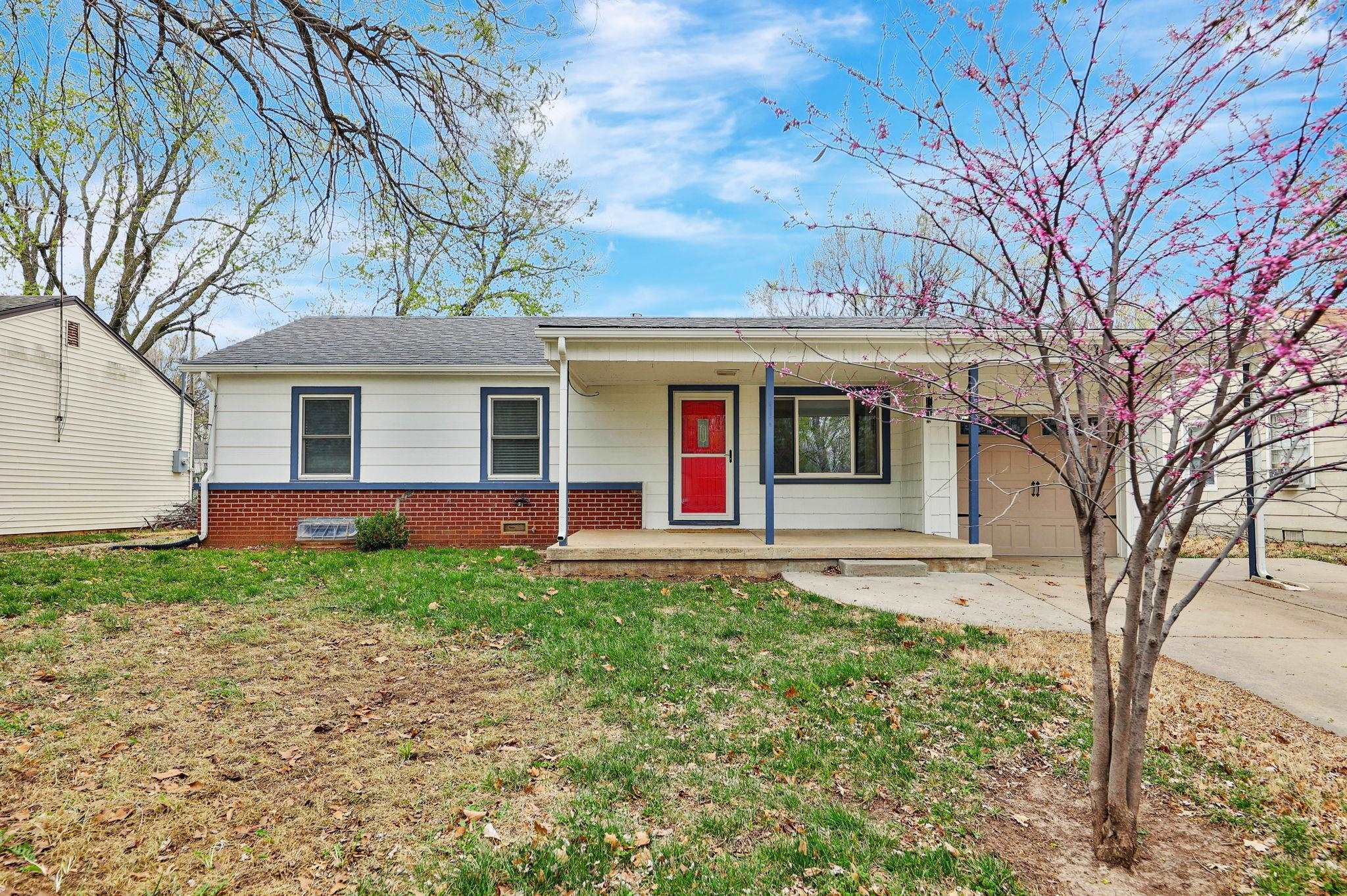 Derby, Kansas 67037, United States, 3 Bedrooms Bedrooms, ,1 BathroomBathrooms,Residential,Pending,62108