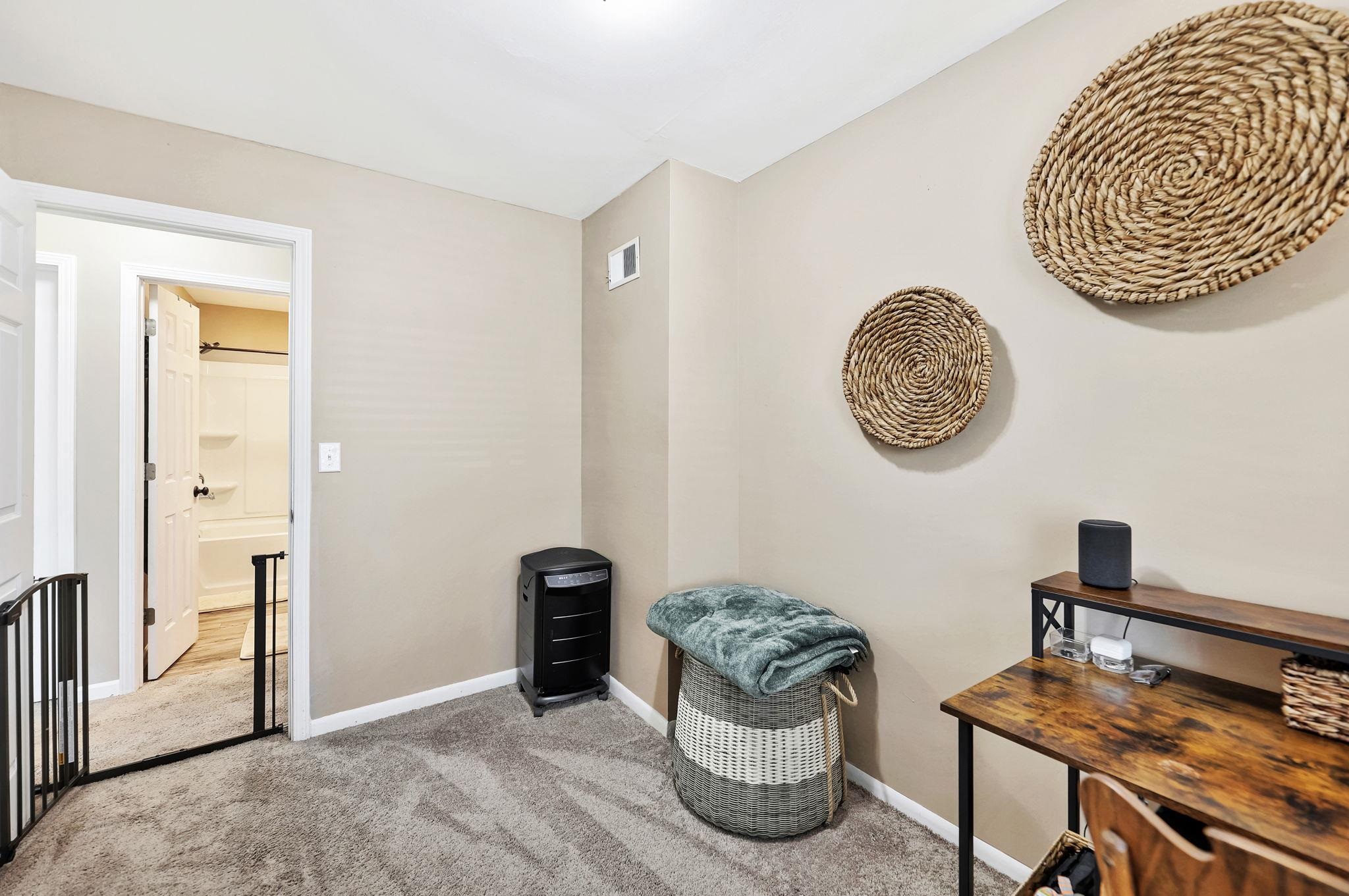 Derby, Kansas 67037, United States, 3 Bedrooms Bedrooms, ,1 BathroomBathrooms,Residential,Pending,62108