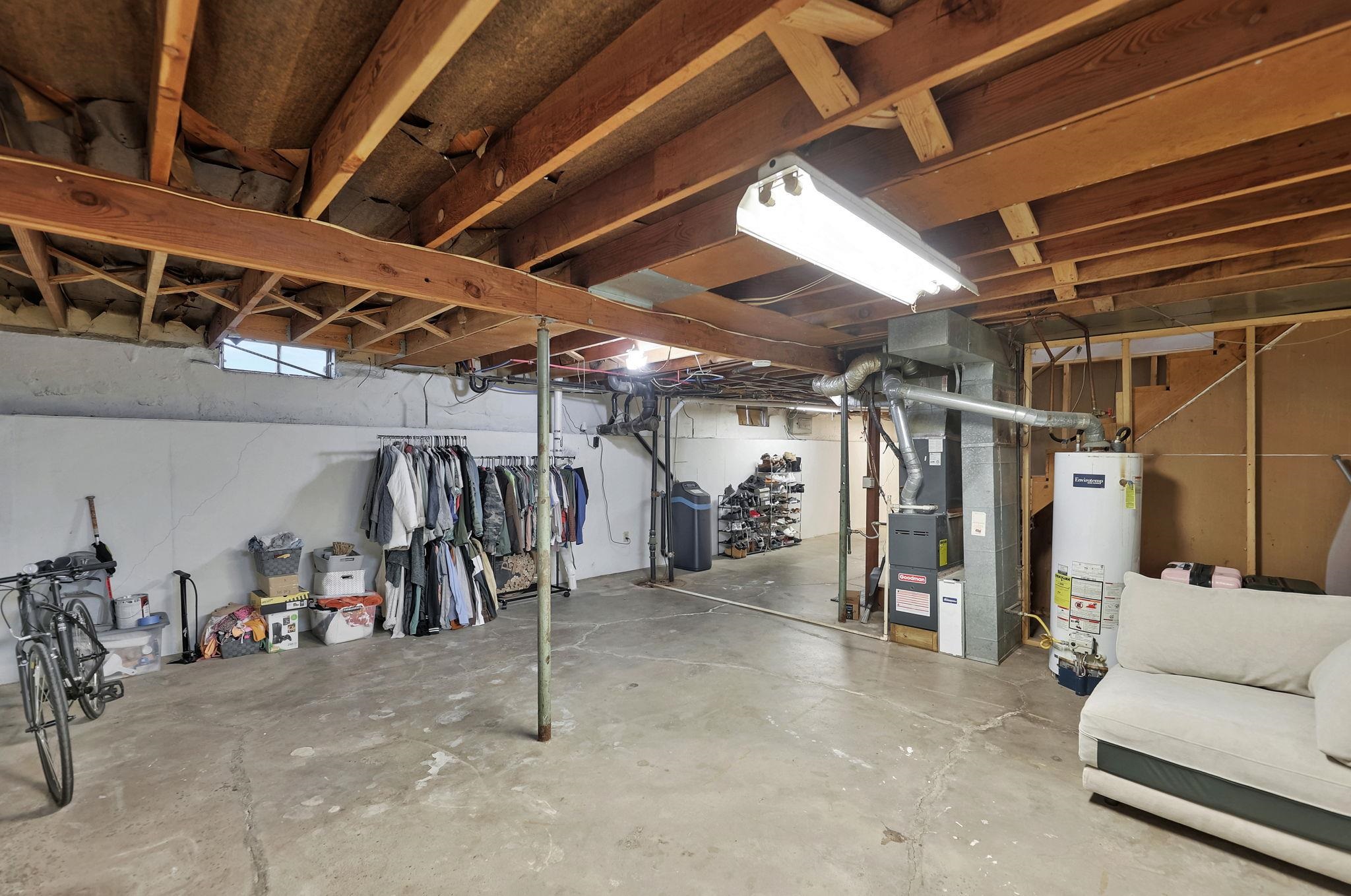 Derby, Kansas 67037, United States, 3 Bedrooms Bedrooms, ,1 BathroomBathrooms,Residential,Pending,62108