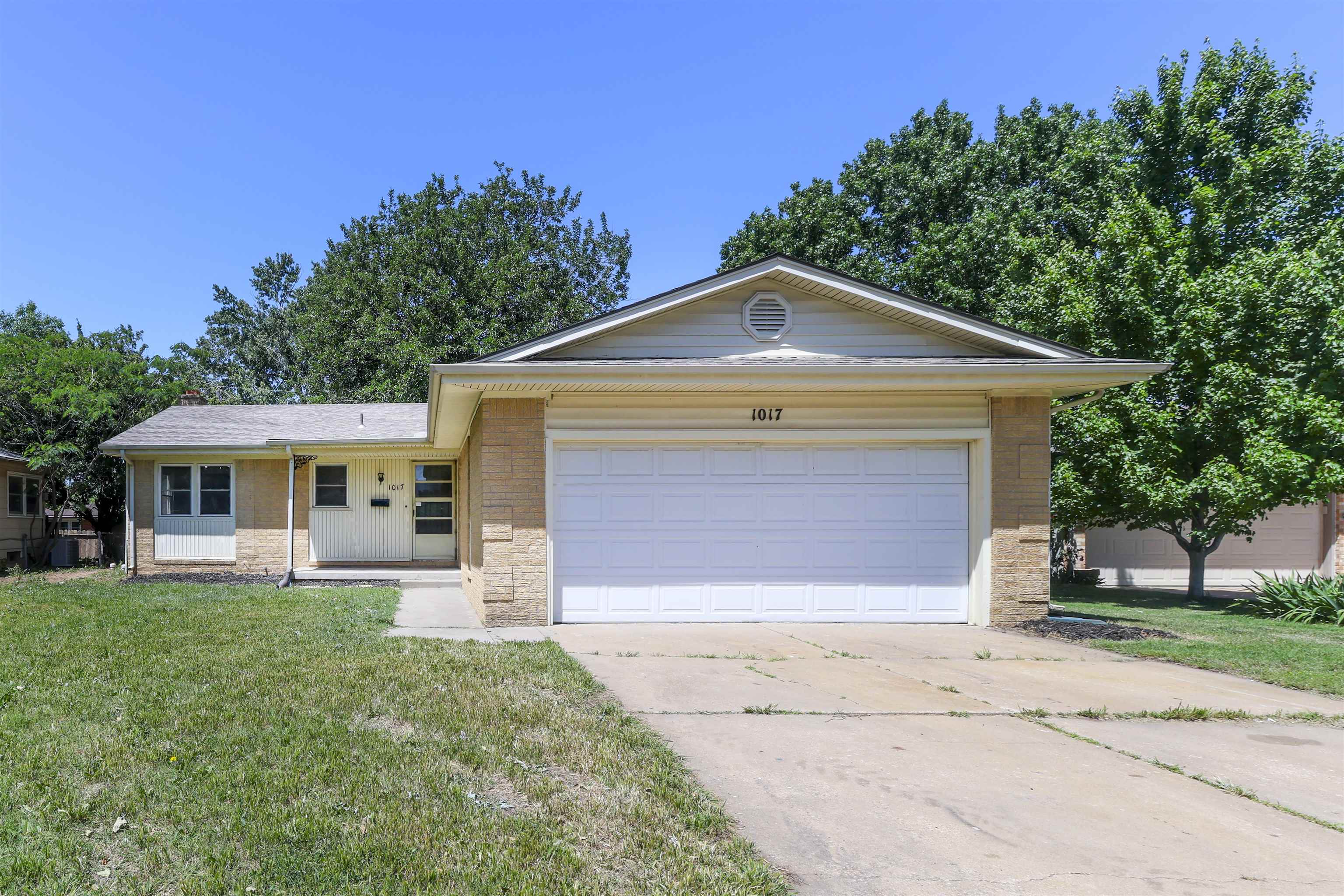 1017 S Dalton Dr, Wichita, Kansas image 1