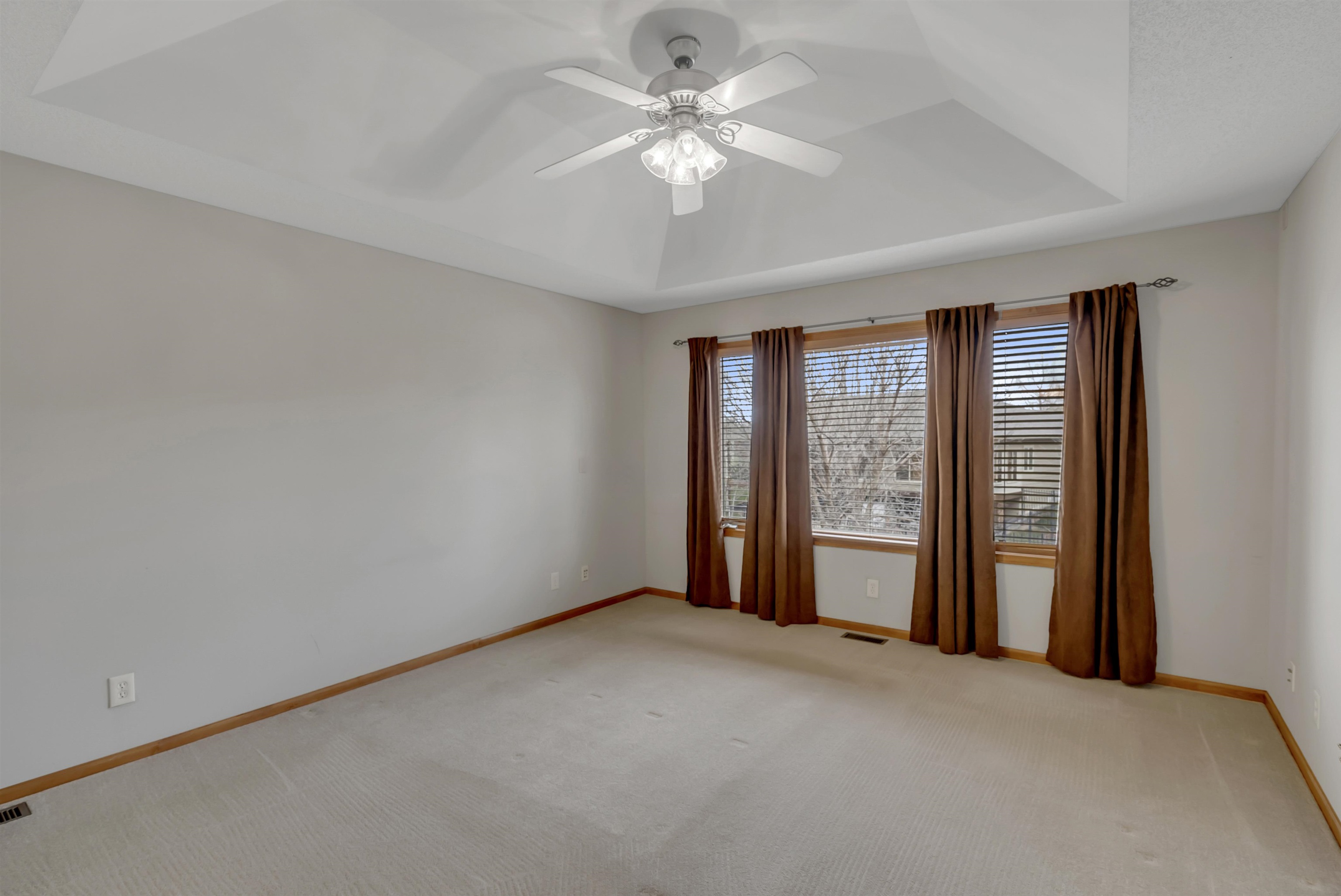 14020 W Highland Springs Ct, Wichita, Kansas image 11