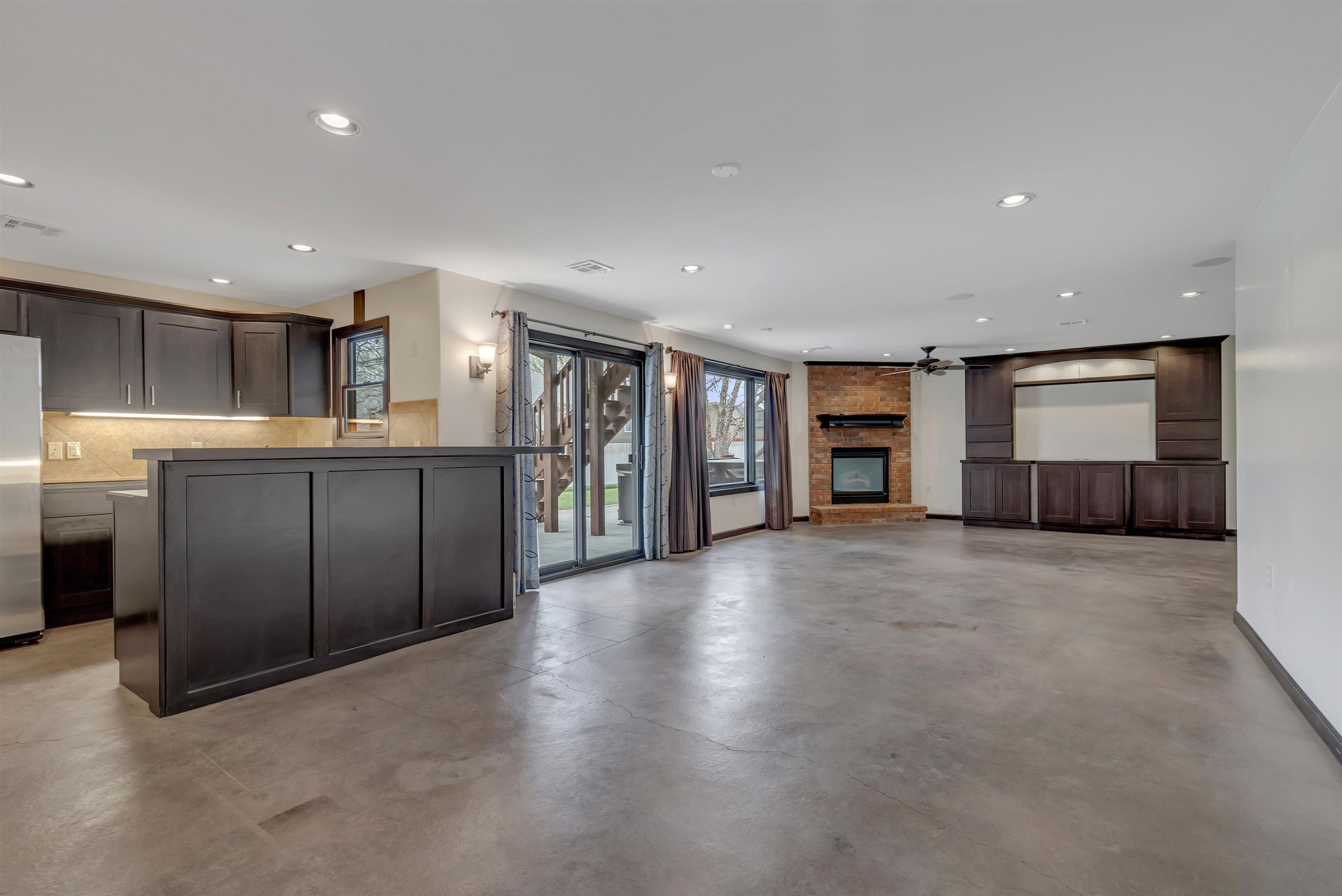 14020 W Highland Springs Ct, Wichita, Kansas image 17
