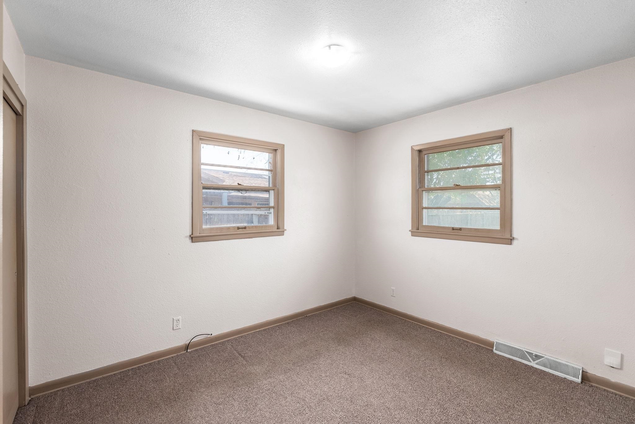 2409 W Savannah St, Wichita, Kansas image 13