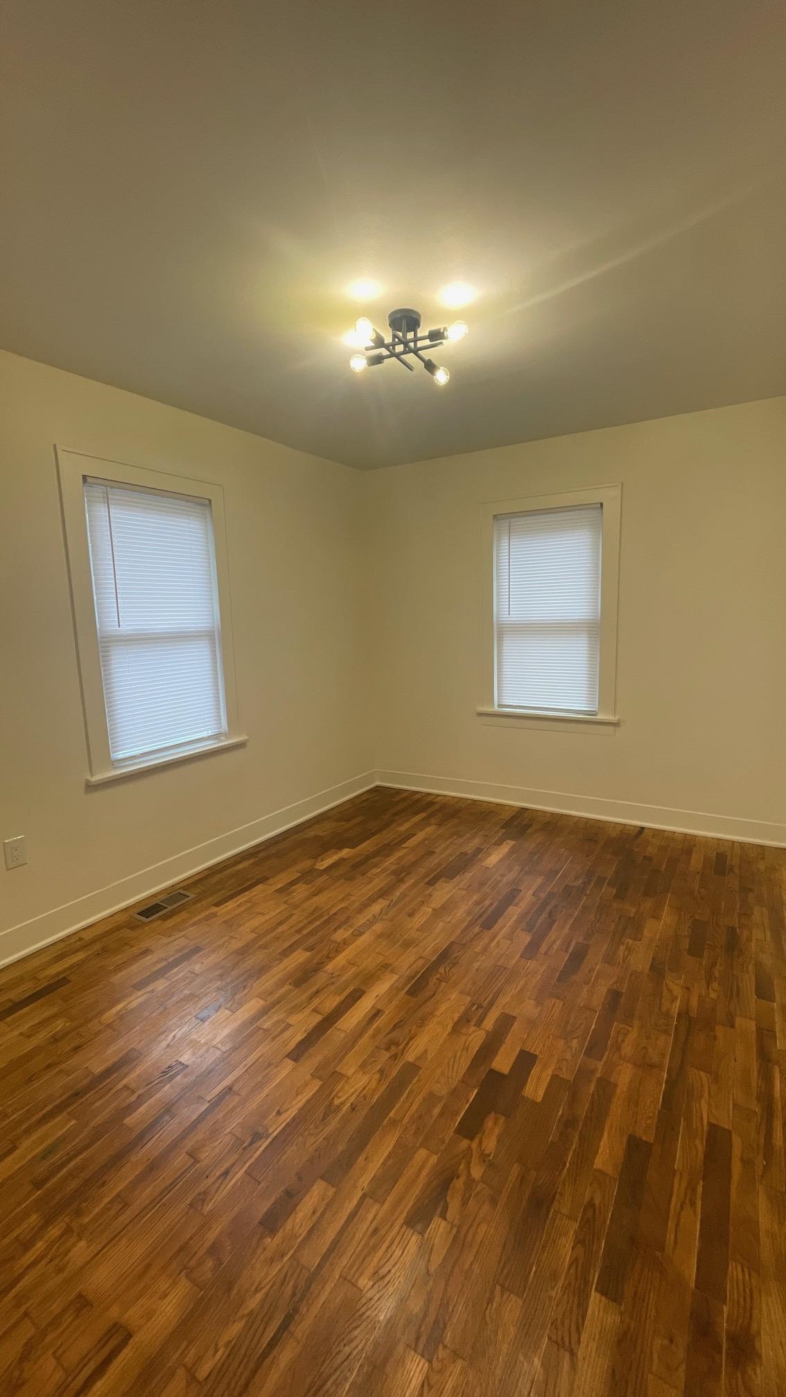 1110 N Grove Ave, Wichita, Kansas image 21