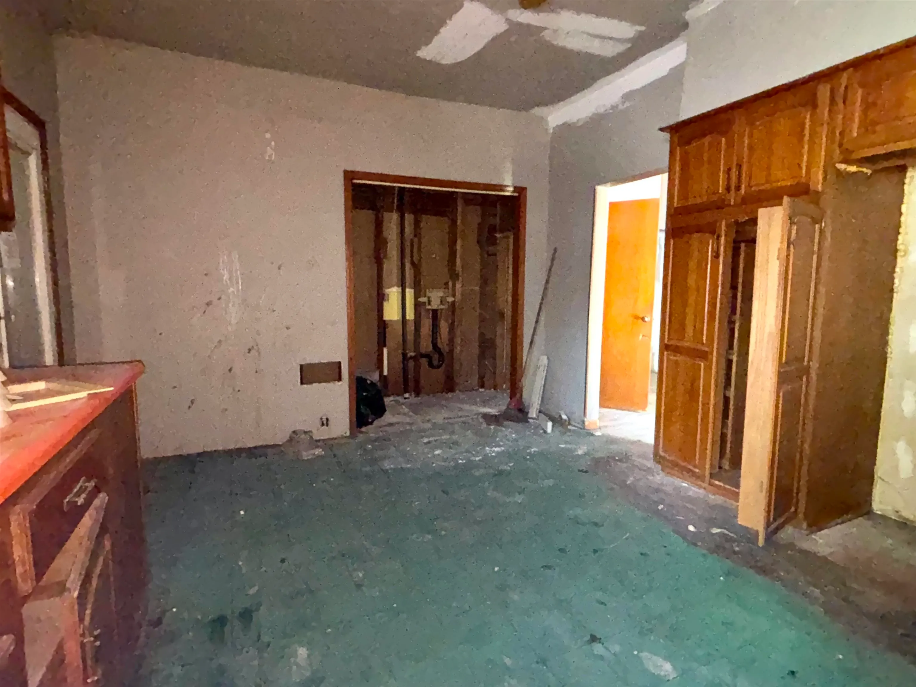 Wichita, Kansas 67213, United States, 2 Bedrooms Bedrooms, ,1 BathroomBathrooms,Residential,Active,165254