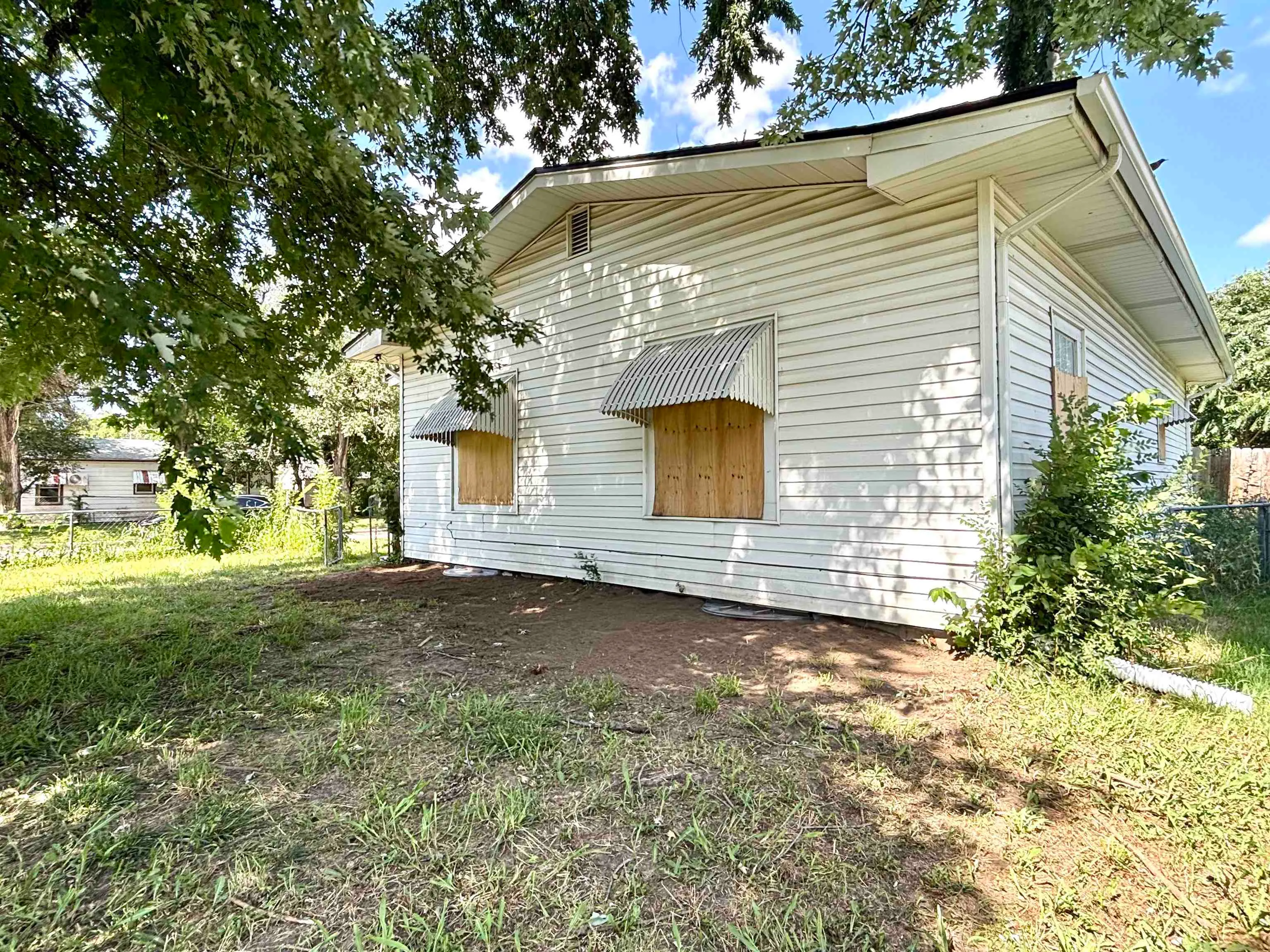 Wichita, Kansas 67213, United States, 2 Bedrooms Bedrooms, ,1 BathroomBathrooms,Residential,Active,165254