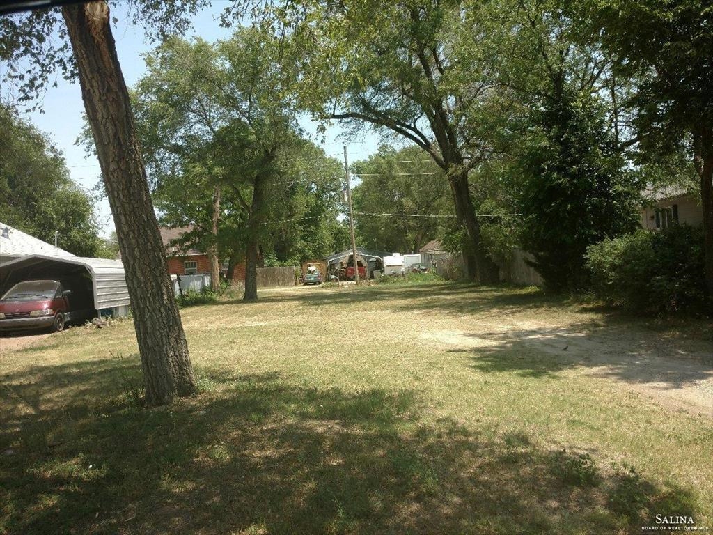736 N 5th St, Salina, Kansas image 1