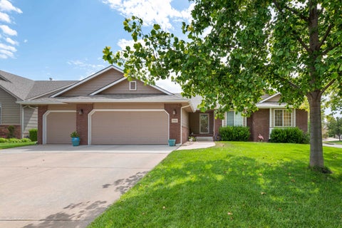 Homes For Sale - 3542 N Lake Ridge Ct<br/> Sedgwick County, Wichita, KS 67205