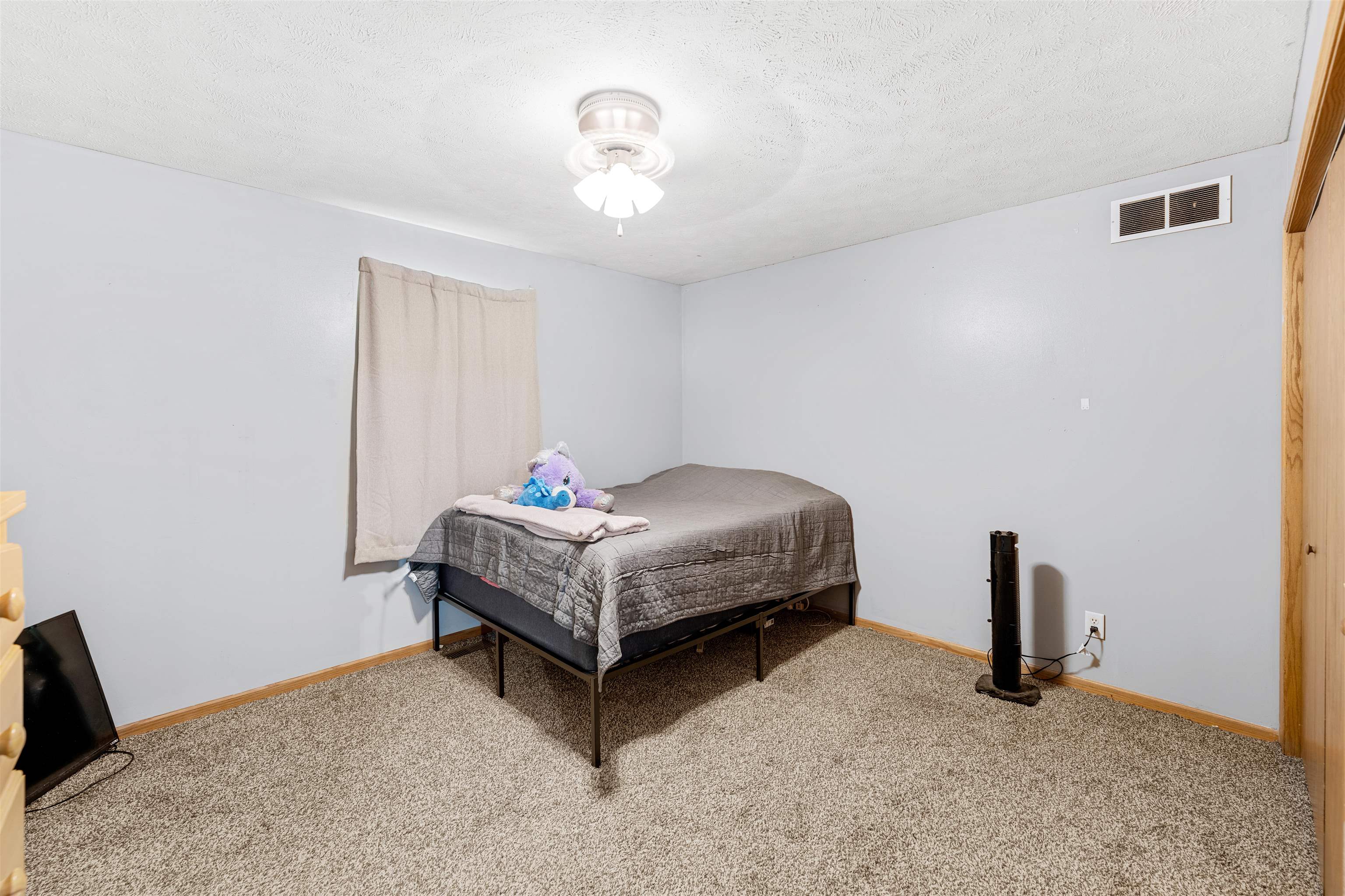405 Jefferson St, Marquette, Kansas image 13