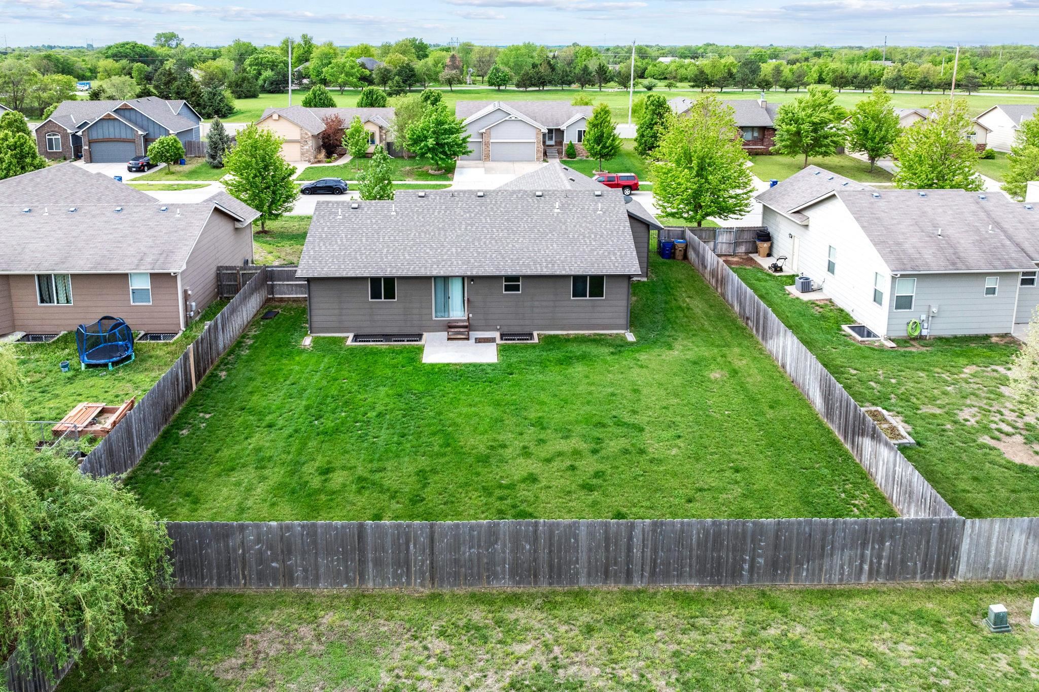 1914 E Aster St, Andover, Kansas image 32