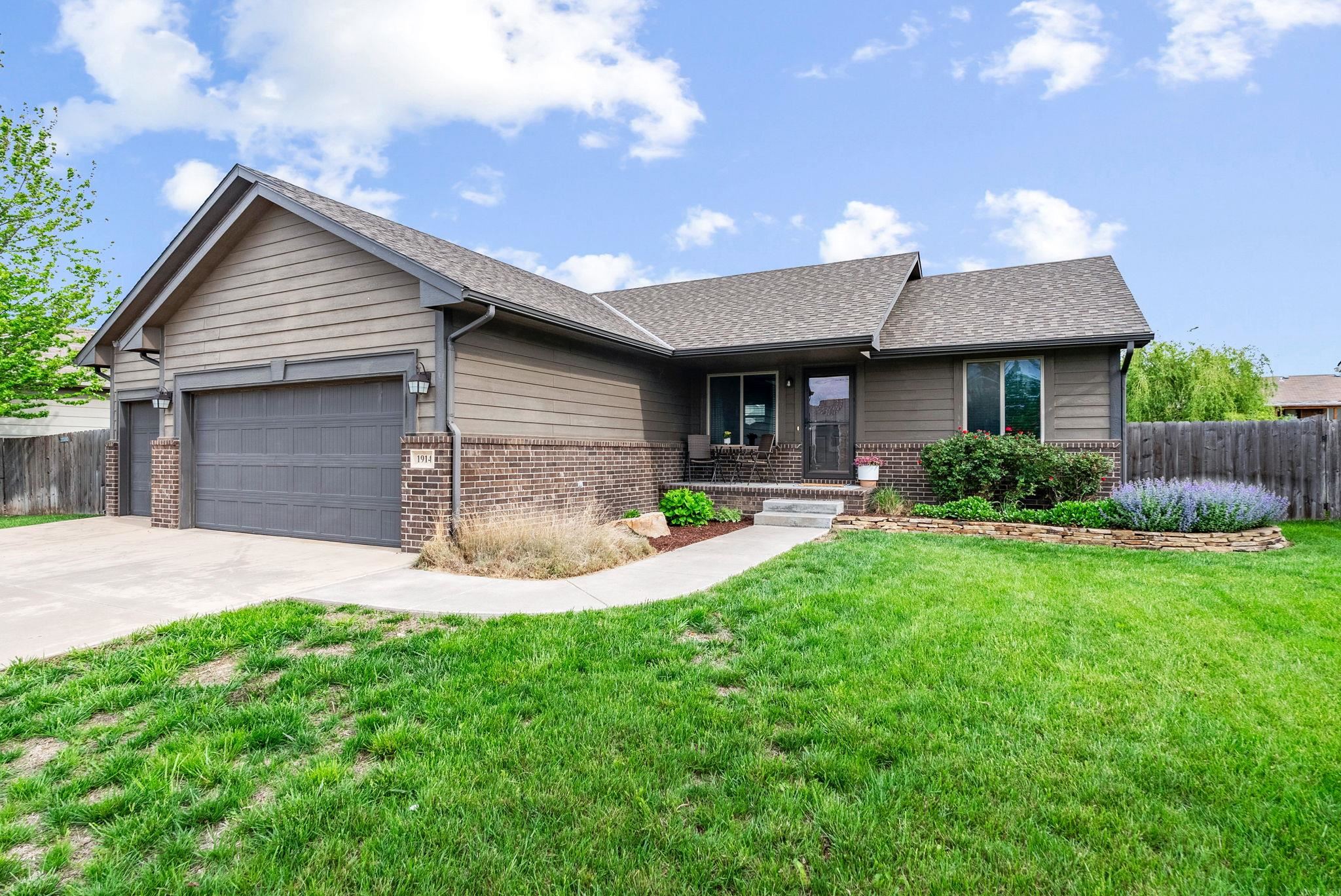 1914 E Aster St, Andover, Kansas image 1