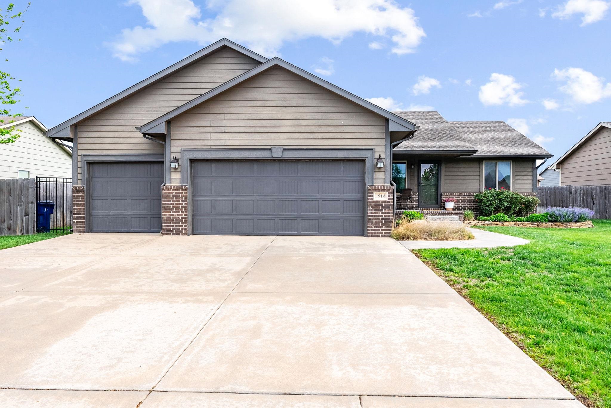 1914 E Aster St, Andover, Kansas image 35