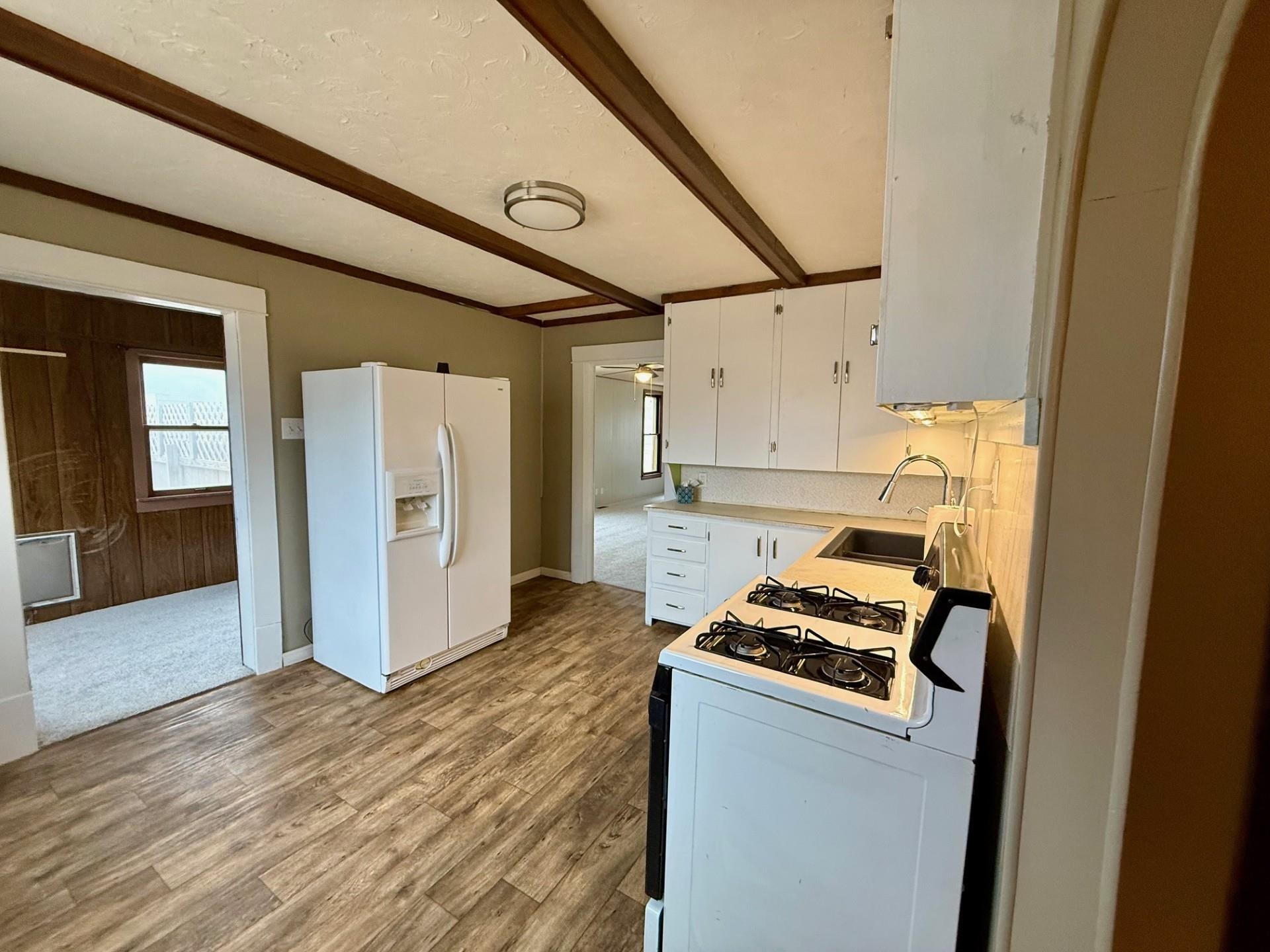 801 E Harvey Ave, Wellington, Kansas image 5