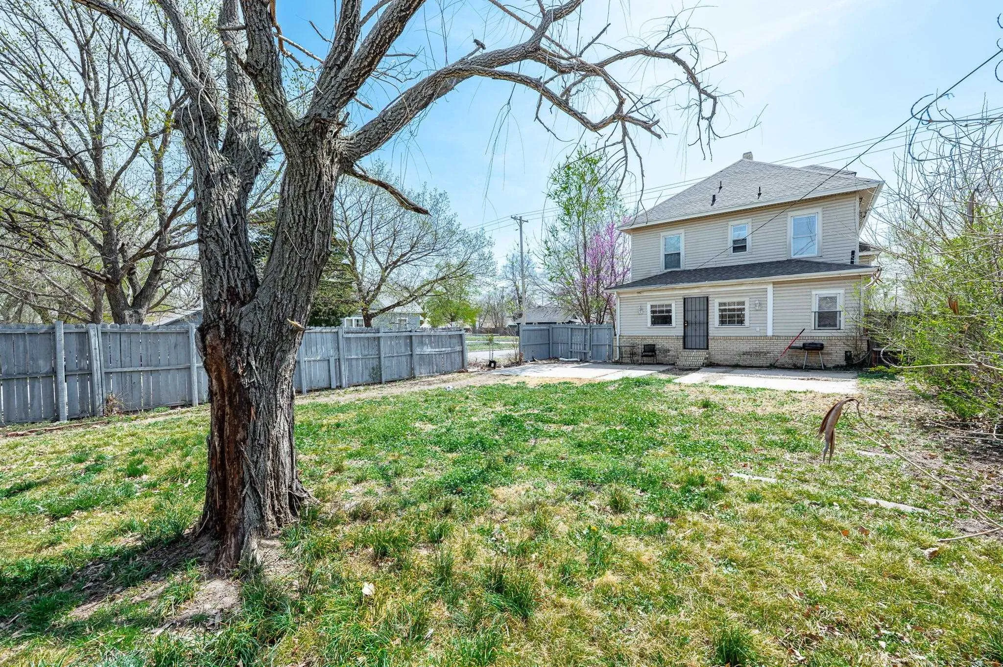 Wichita, Kansas 67214, United States, 3 Bedrooms Bedrooms, ,2 BathroomsBathrooms,Residential,Active,97544