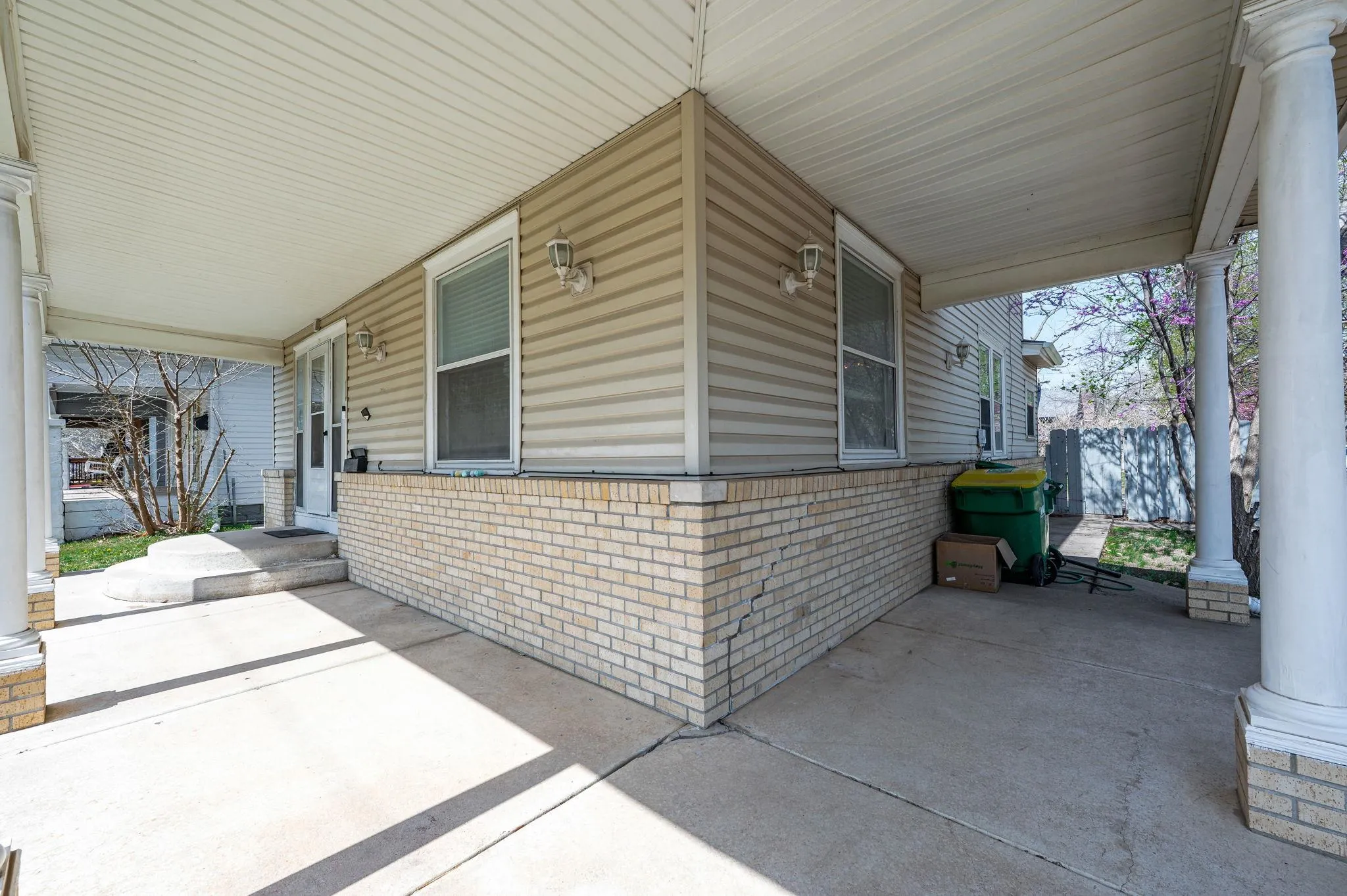 Wichita, Kansas 67214, United States, 3 Bedrooms Bedrooms, ,2 BathroomsBathrooms,Residential,Active,97544