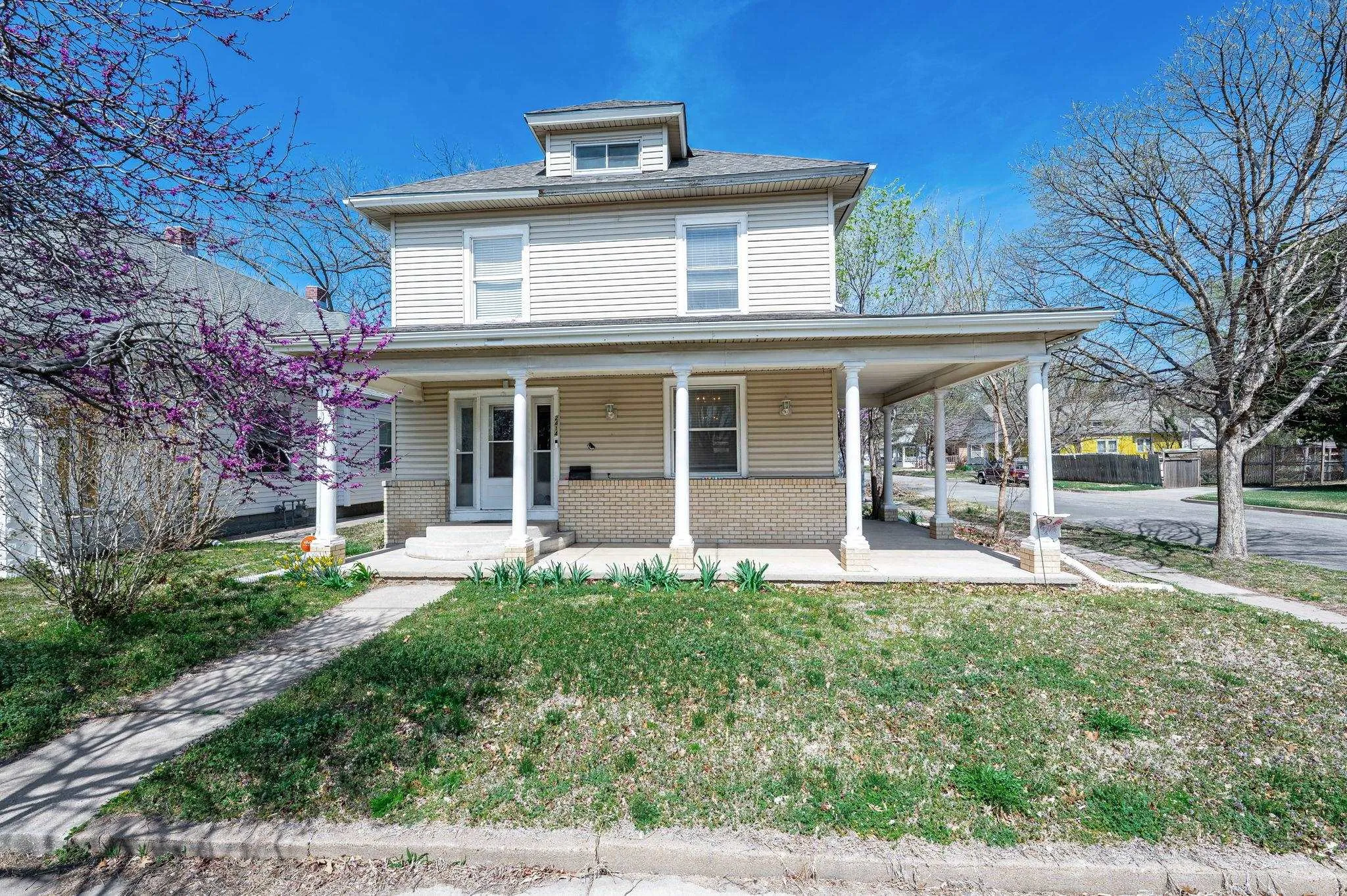 Wichita, Kansas 67214, United States, 3 Bedrooms Bedrooms, ,2 BathroomsBathrooms,Residential,Active,97544